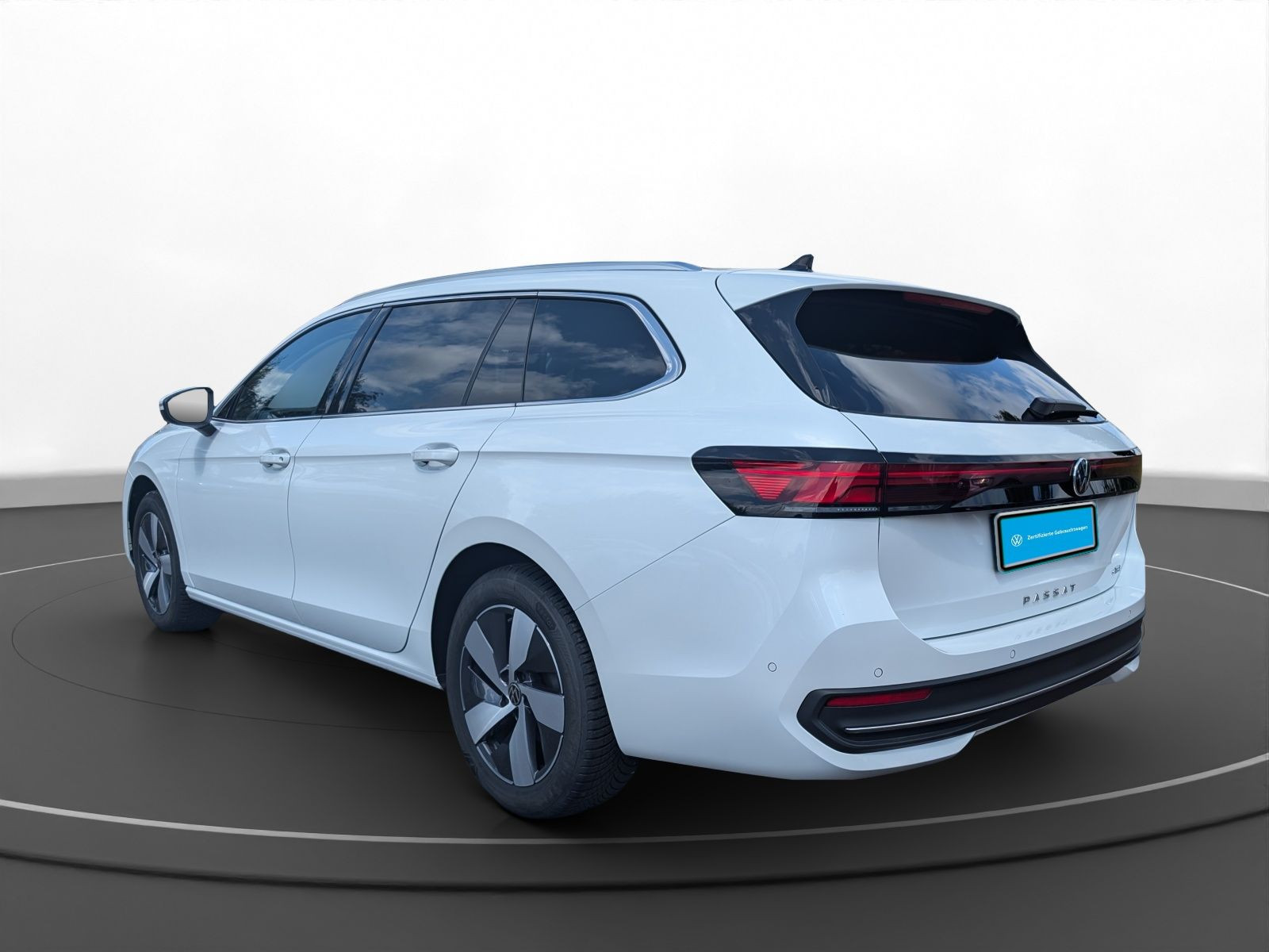 Volkswagen - Passat Variant_10