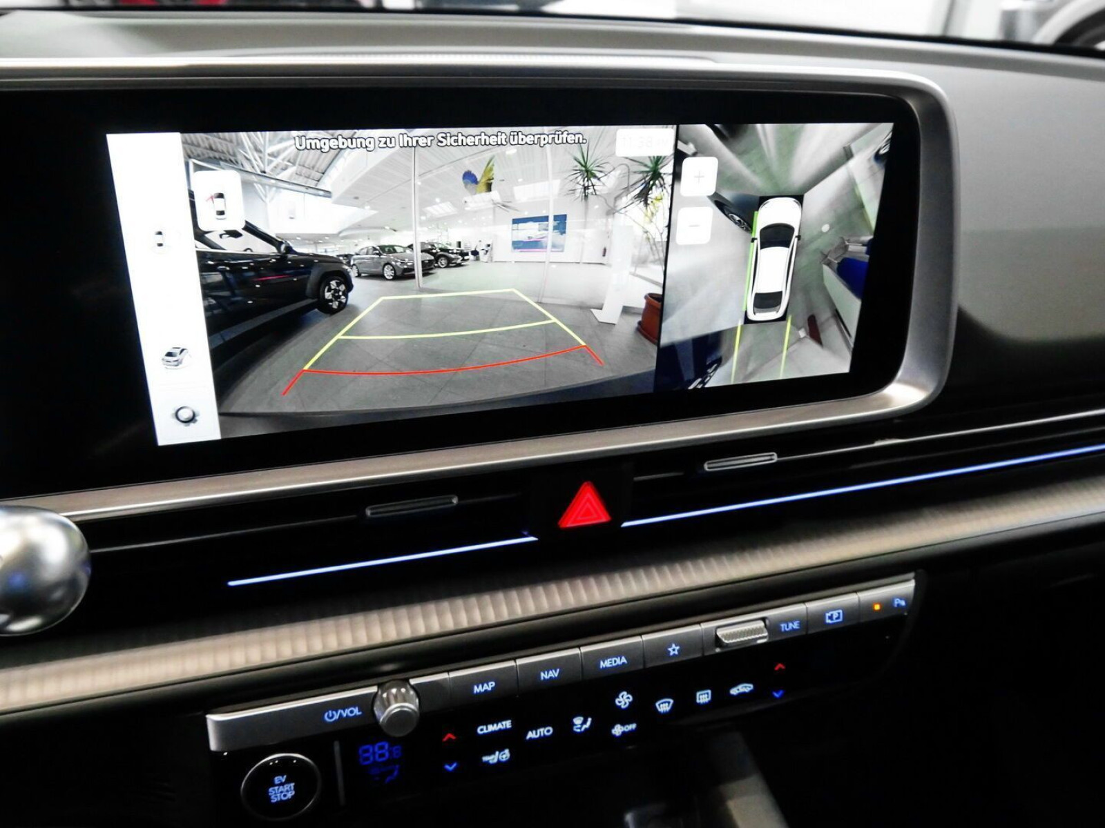 Hyundai - IONIQ 6_13