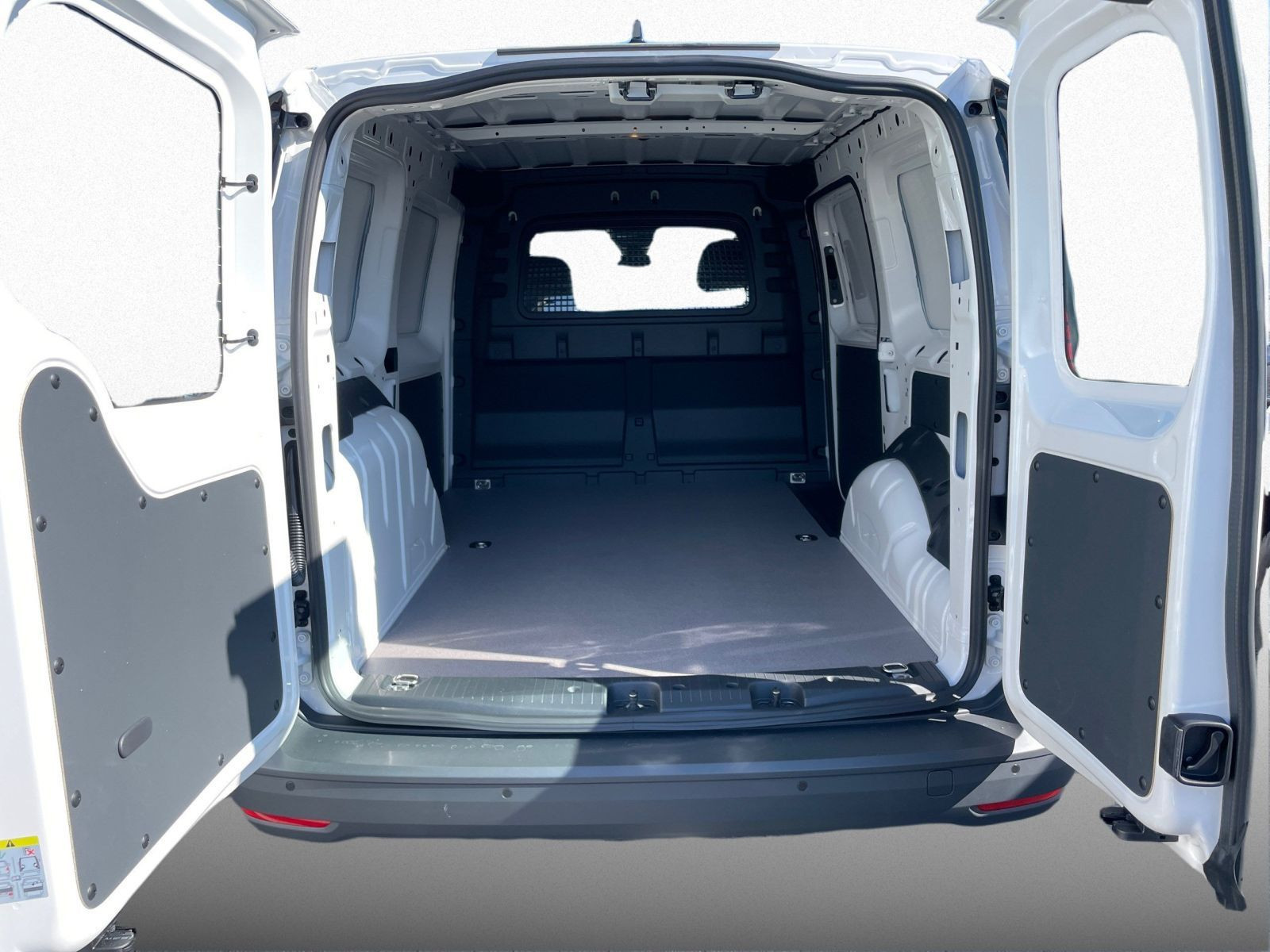 Volkswagen - Caddy Maxi_3