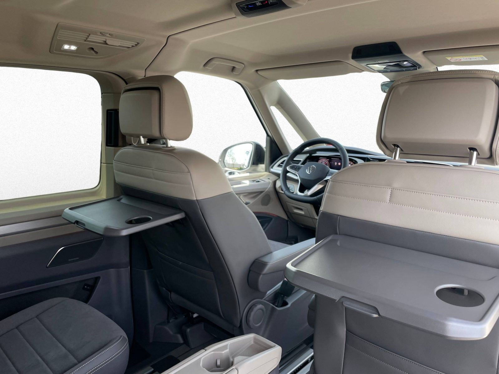 Volkswagen - Multivan_8