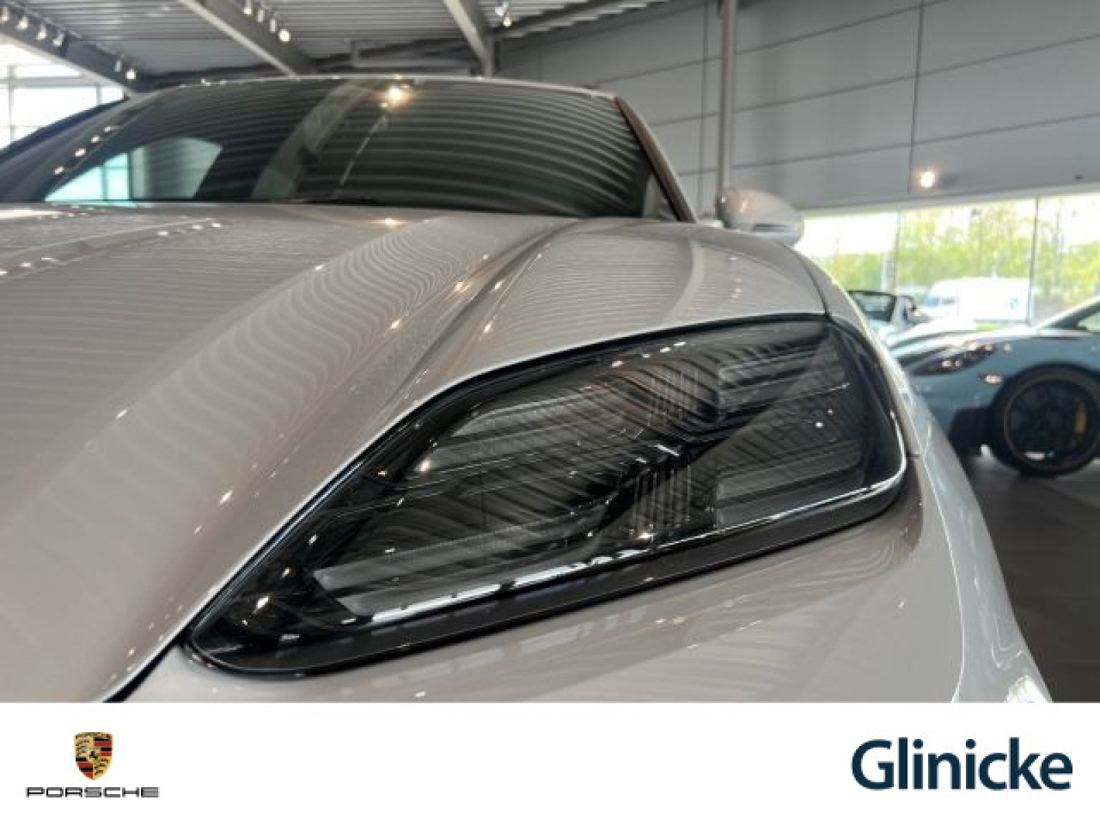 Porsche - Macan_10
