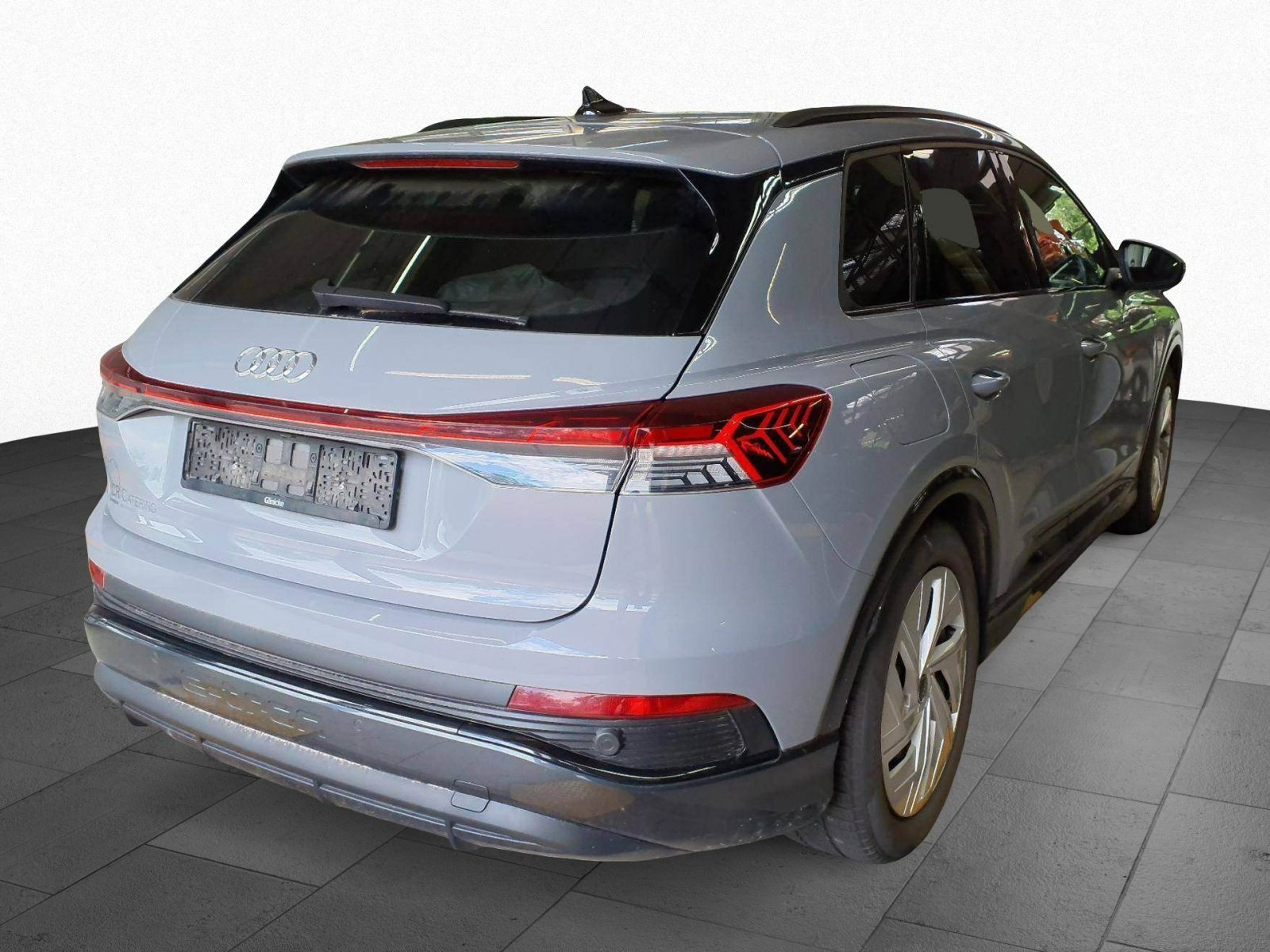 Audi - Q4_2