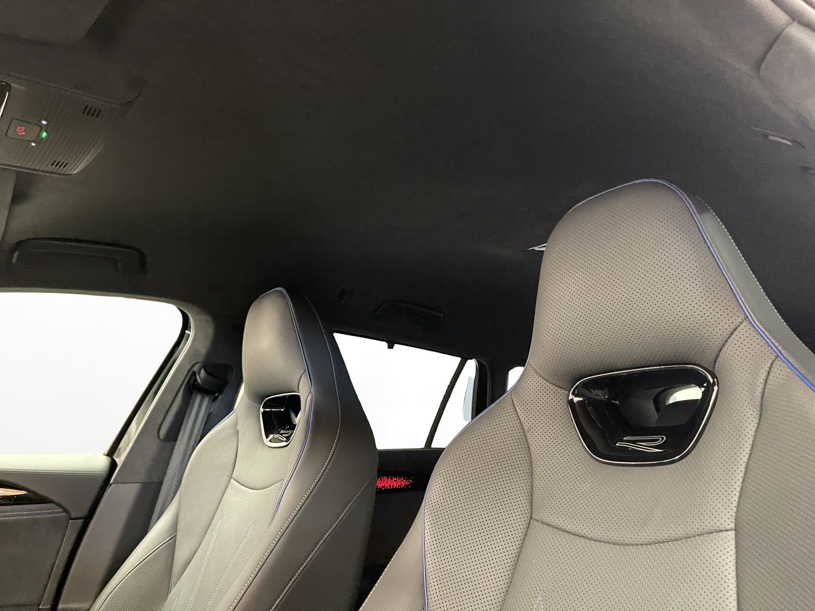 Volkswagen - Passat Variant_11