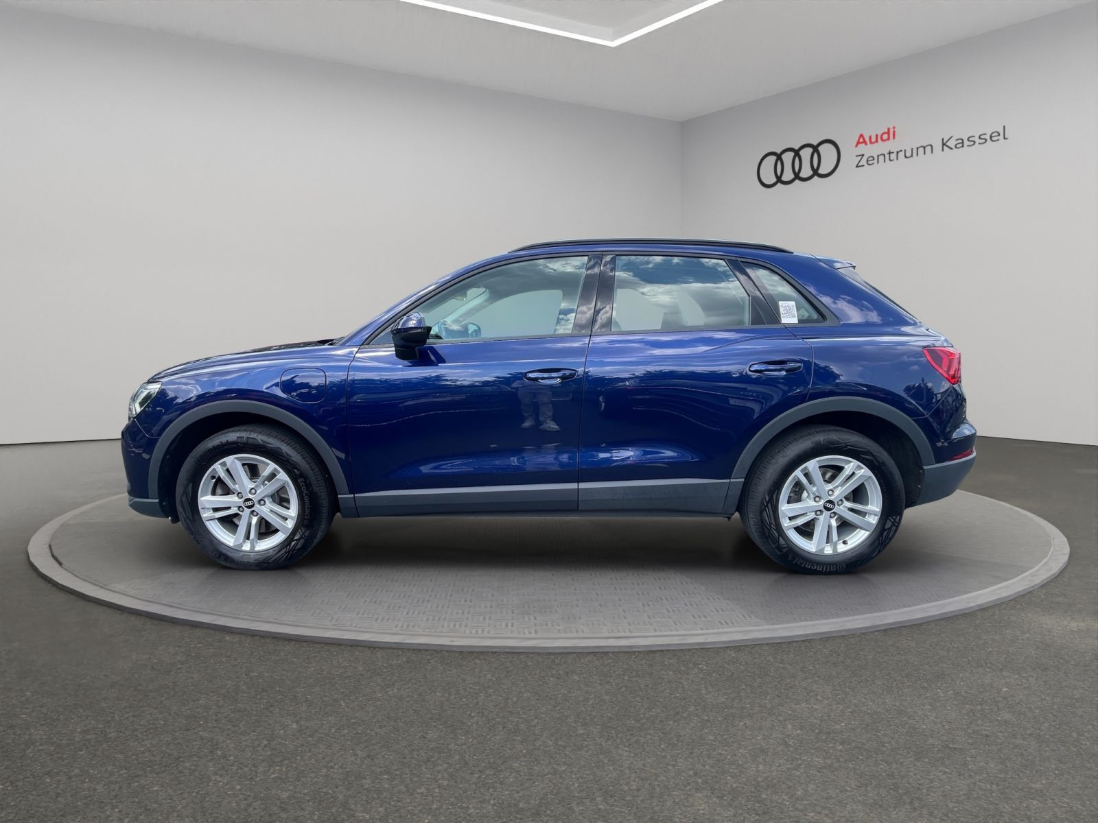 Audi - Q3_4