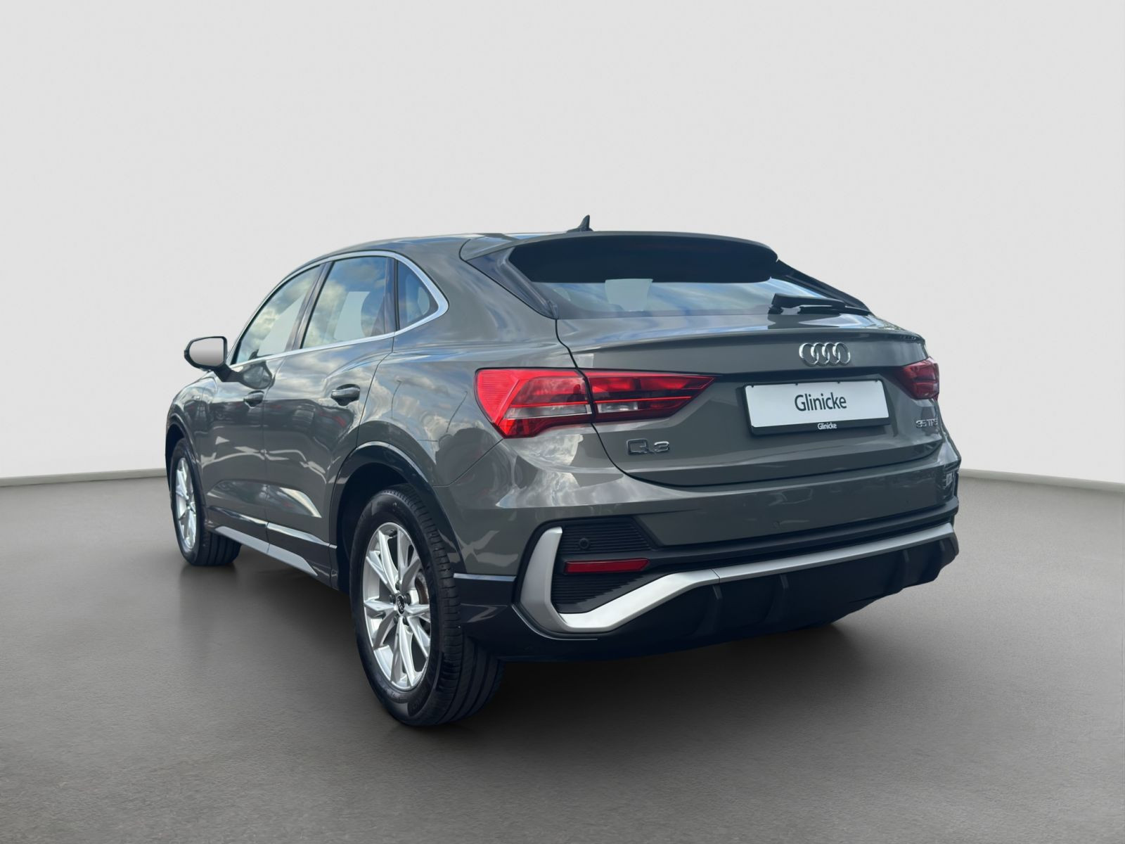 Audi - Q3 Sportback_4