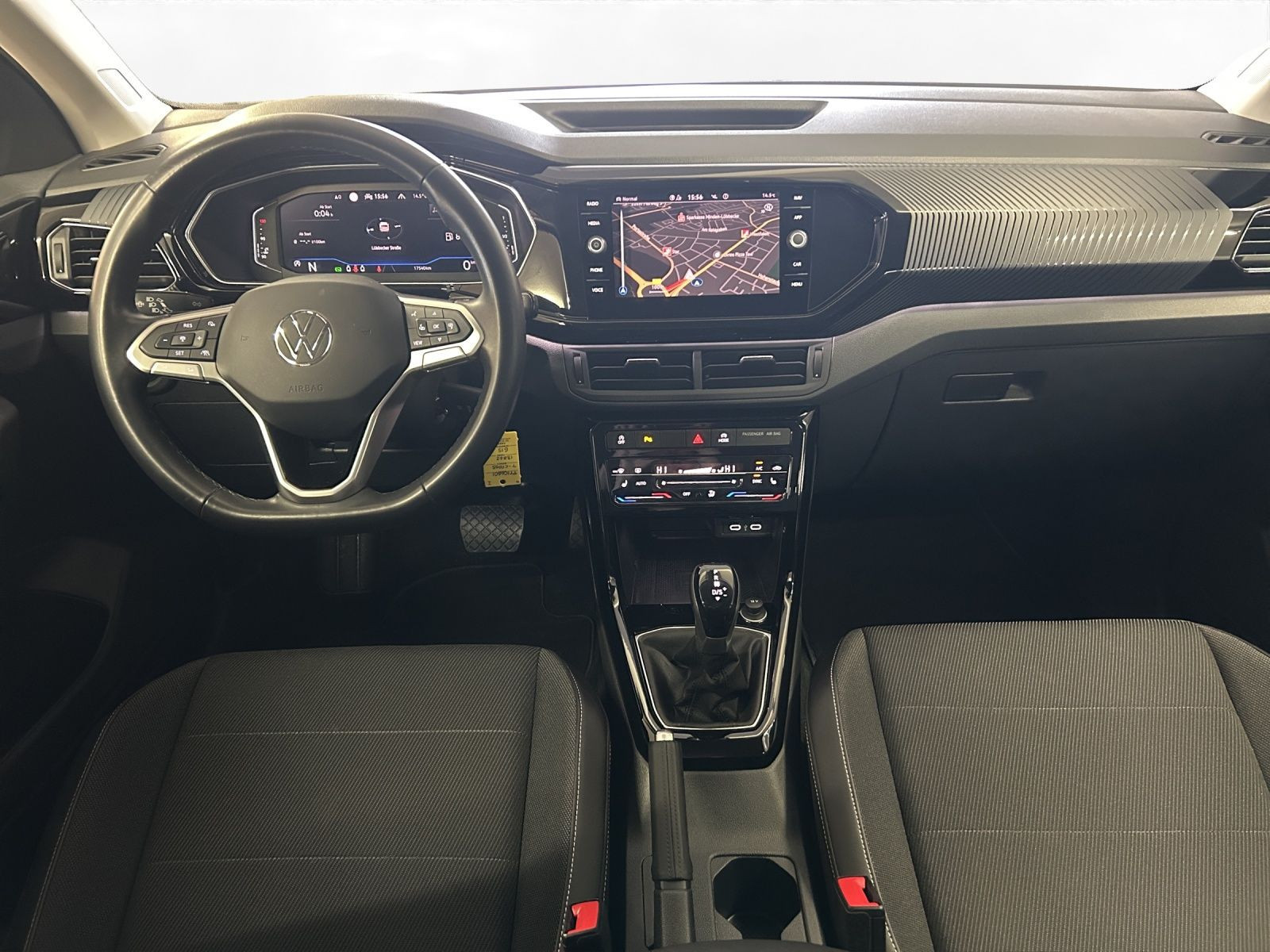 Volkswagen - T-Cross_22