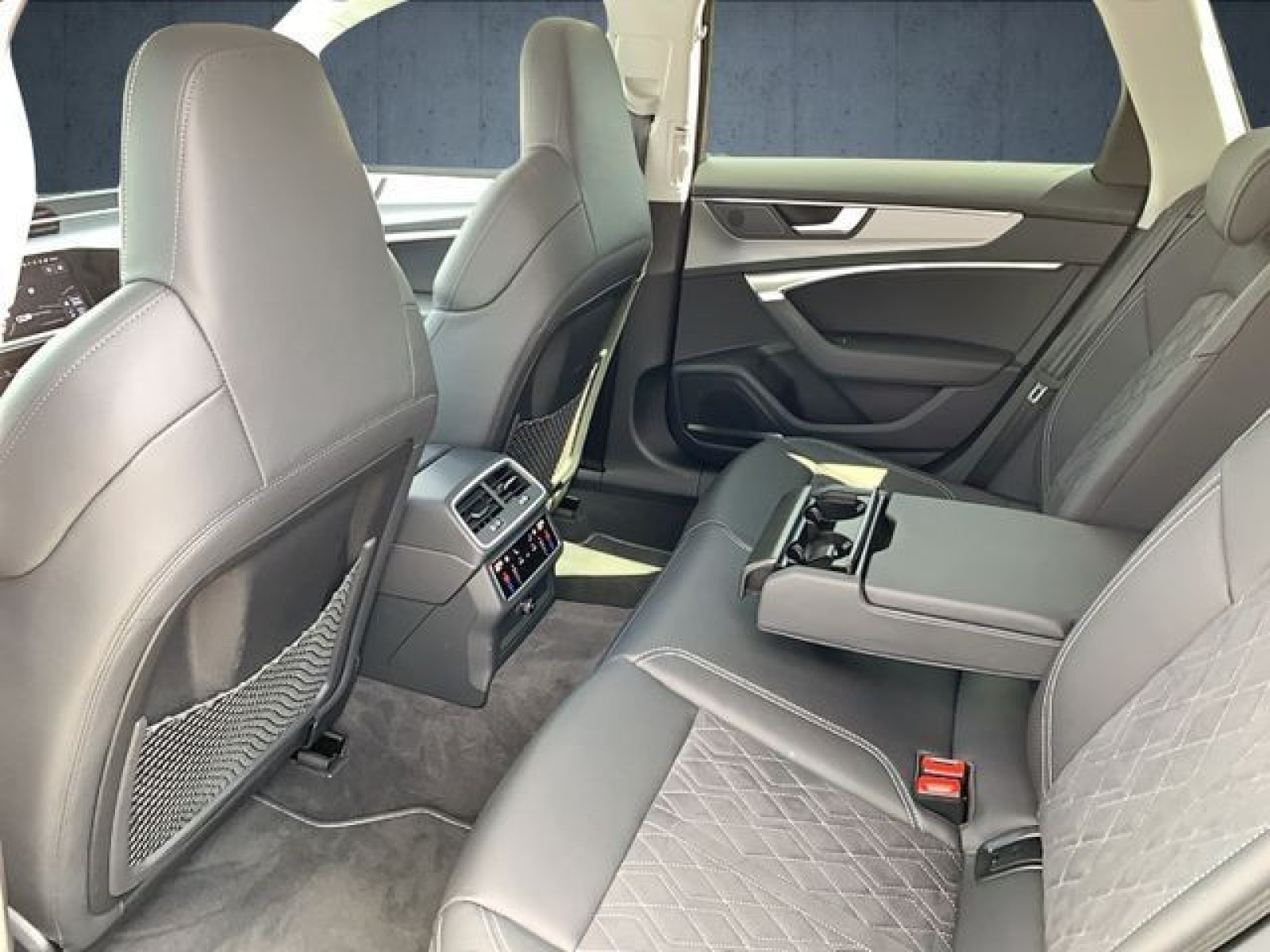 Audi - S6 Avant_12 Audi - S6 Avant_12