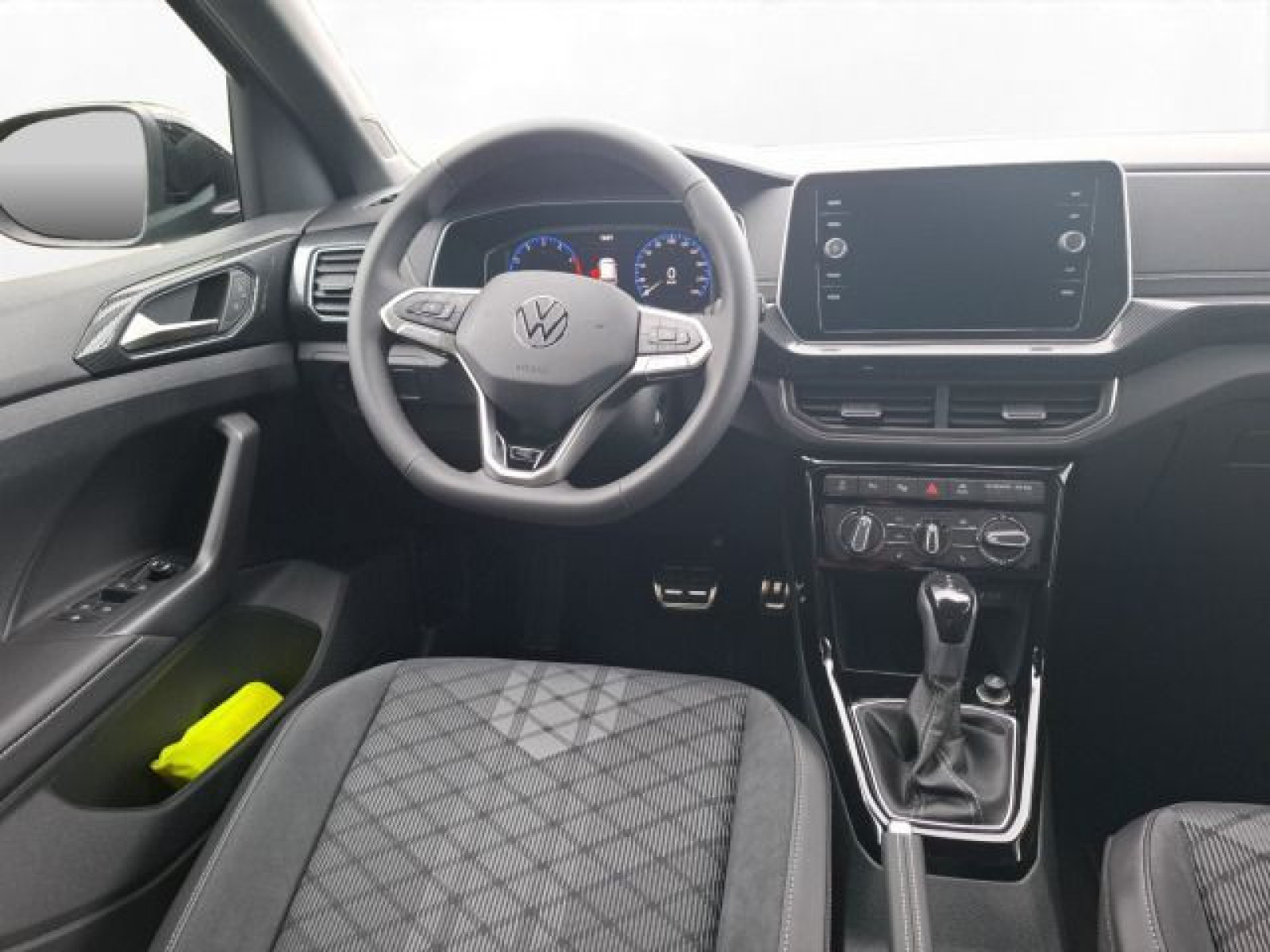 Volkswagen - T-Cross_6