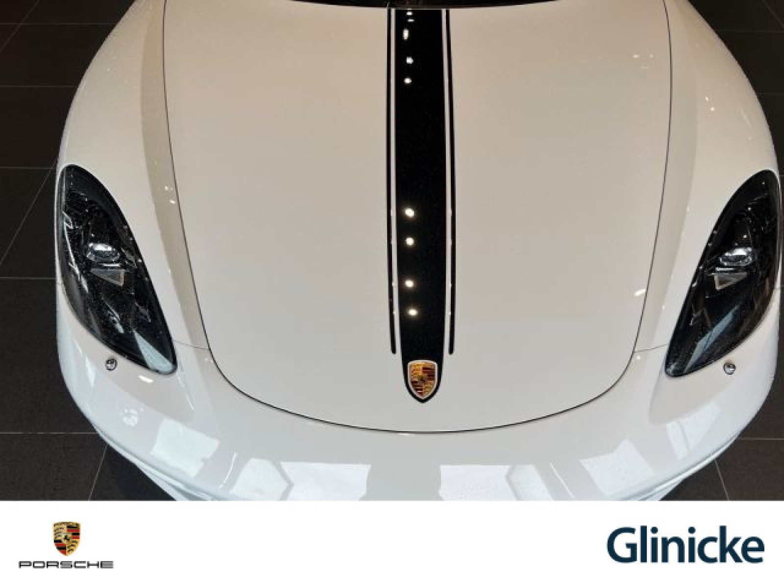 Porsche - Cayman_11