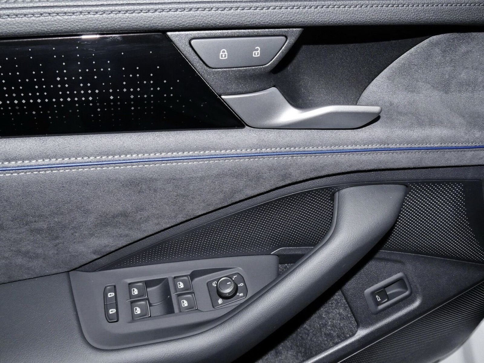 Volkswagen - Passat Variant_13