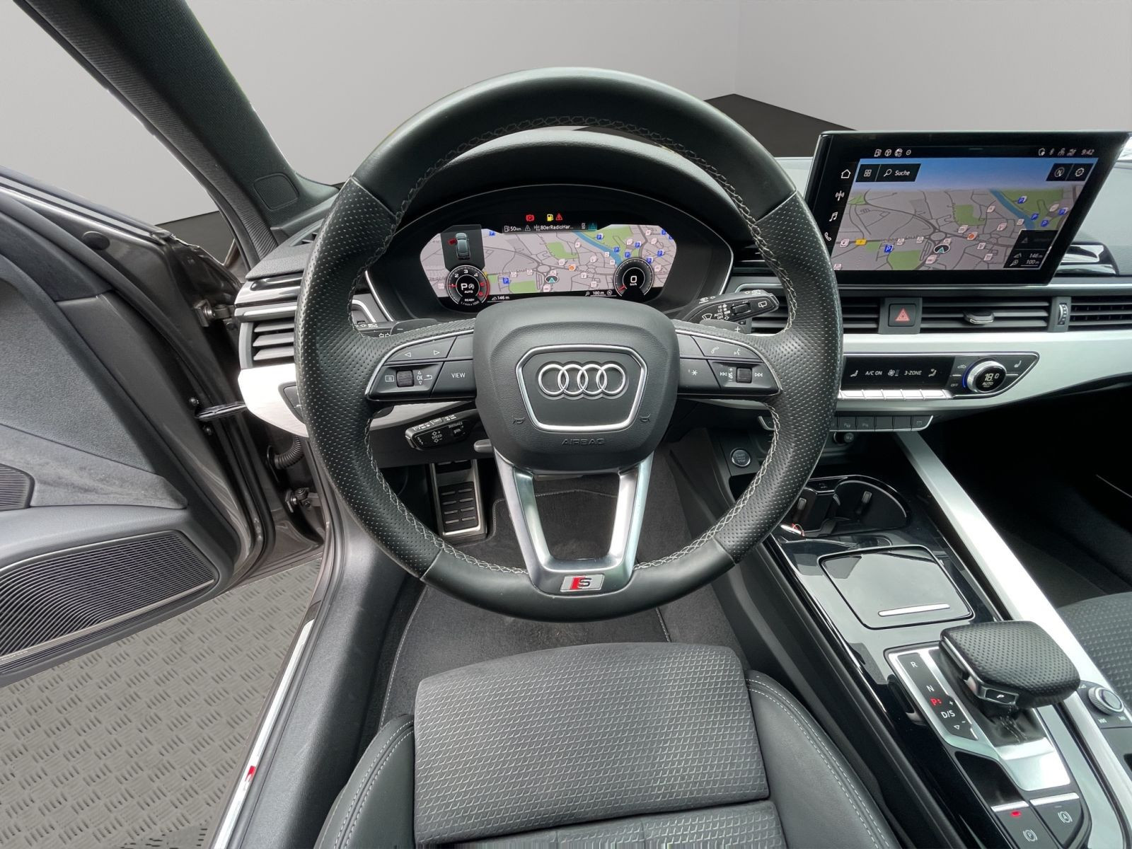 Audi - A4 Avant_12