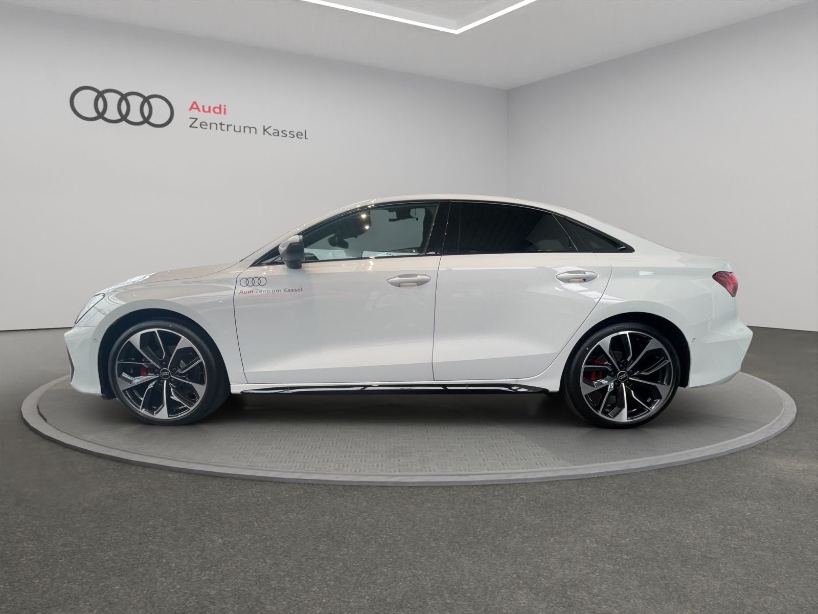Audi - A3 Limousine_4