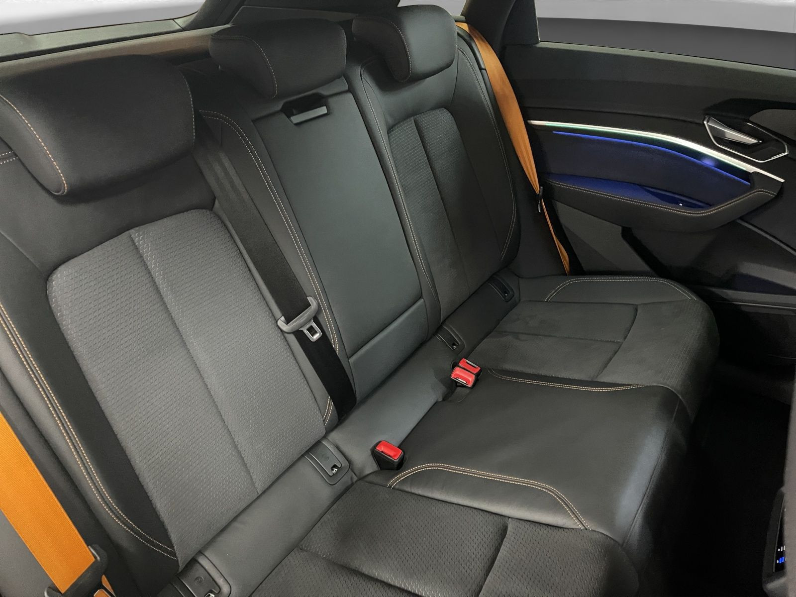 Audi - e-tron_19
