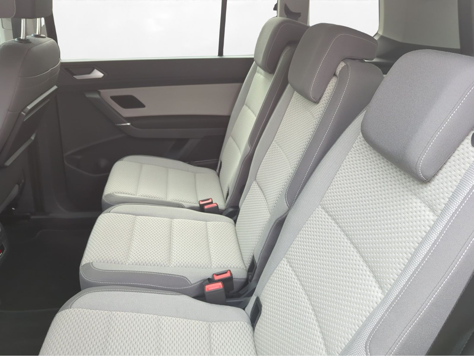 Volkswagen - Touran_3