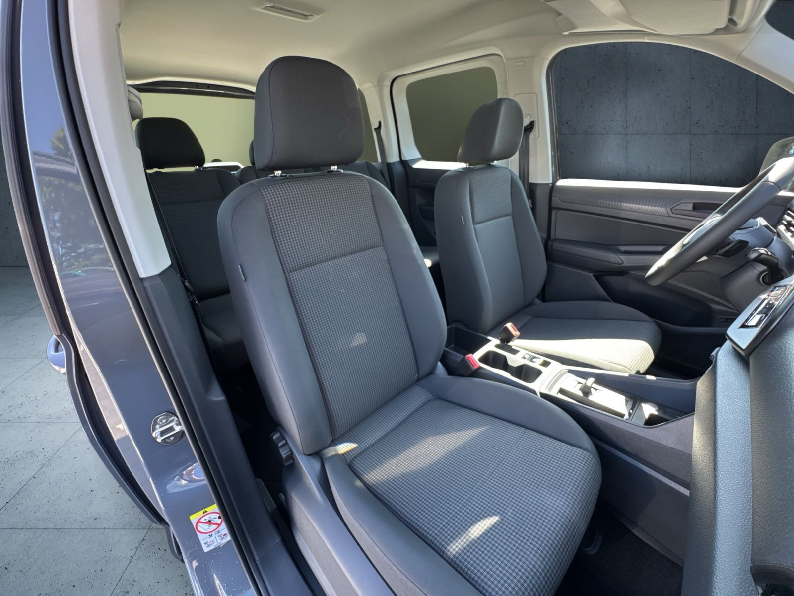Volkswagen - Caddy_16