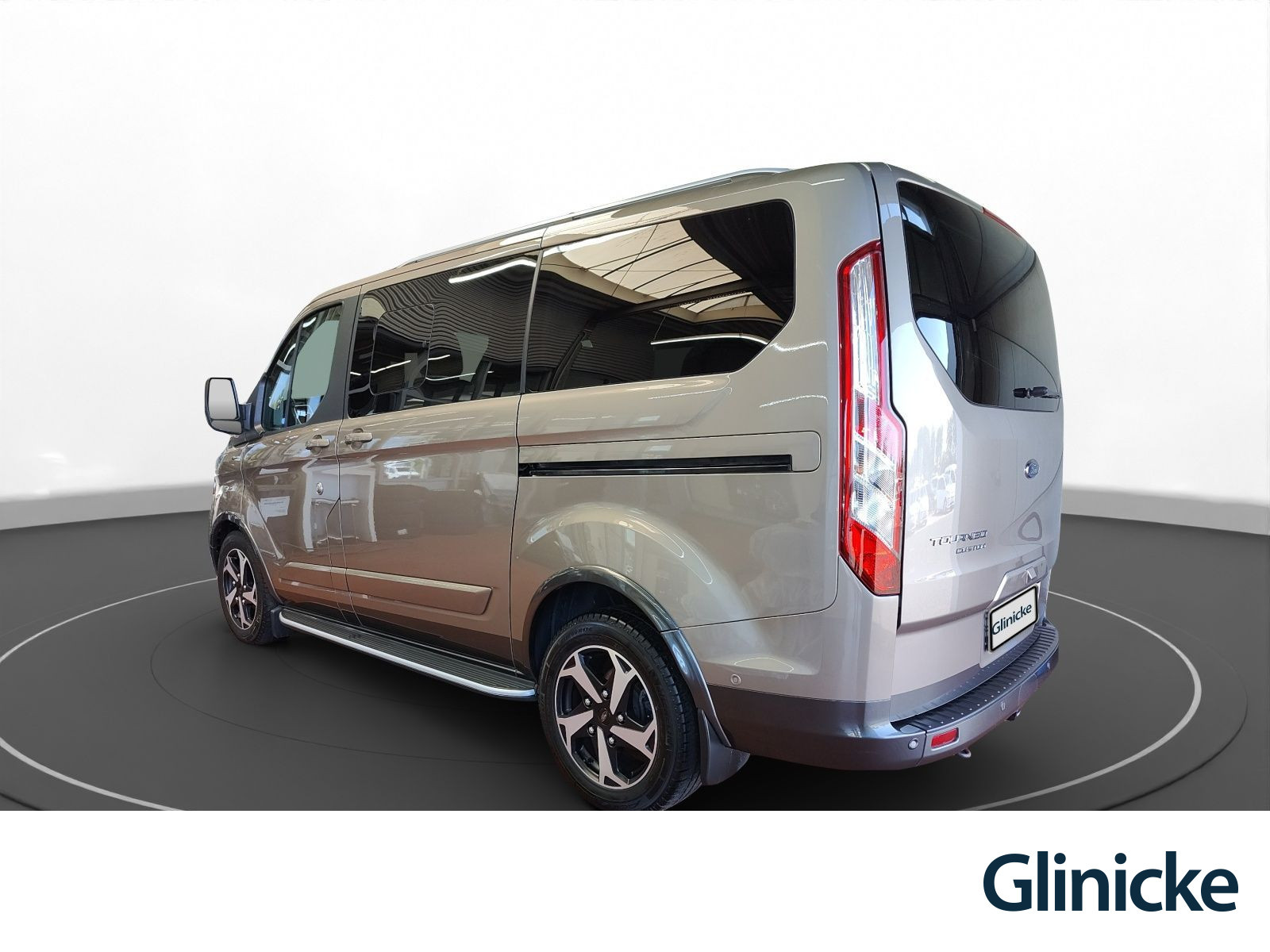 Ford - Tourneo_6