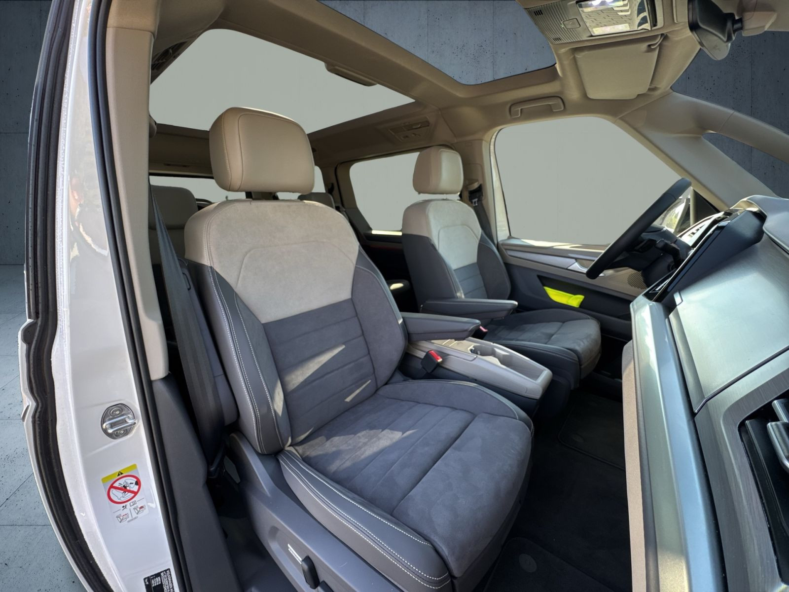 Volkswagen - Multivan_16