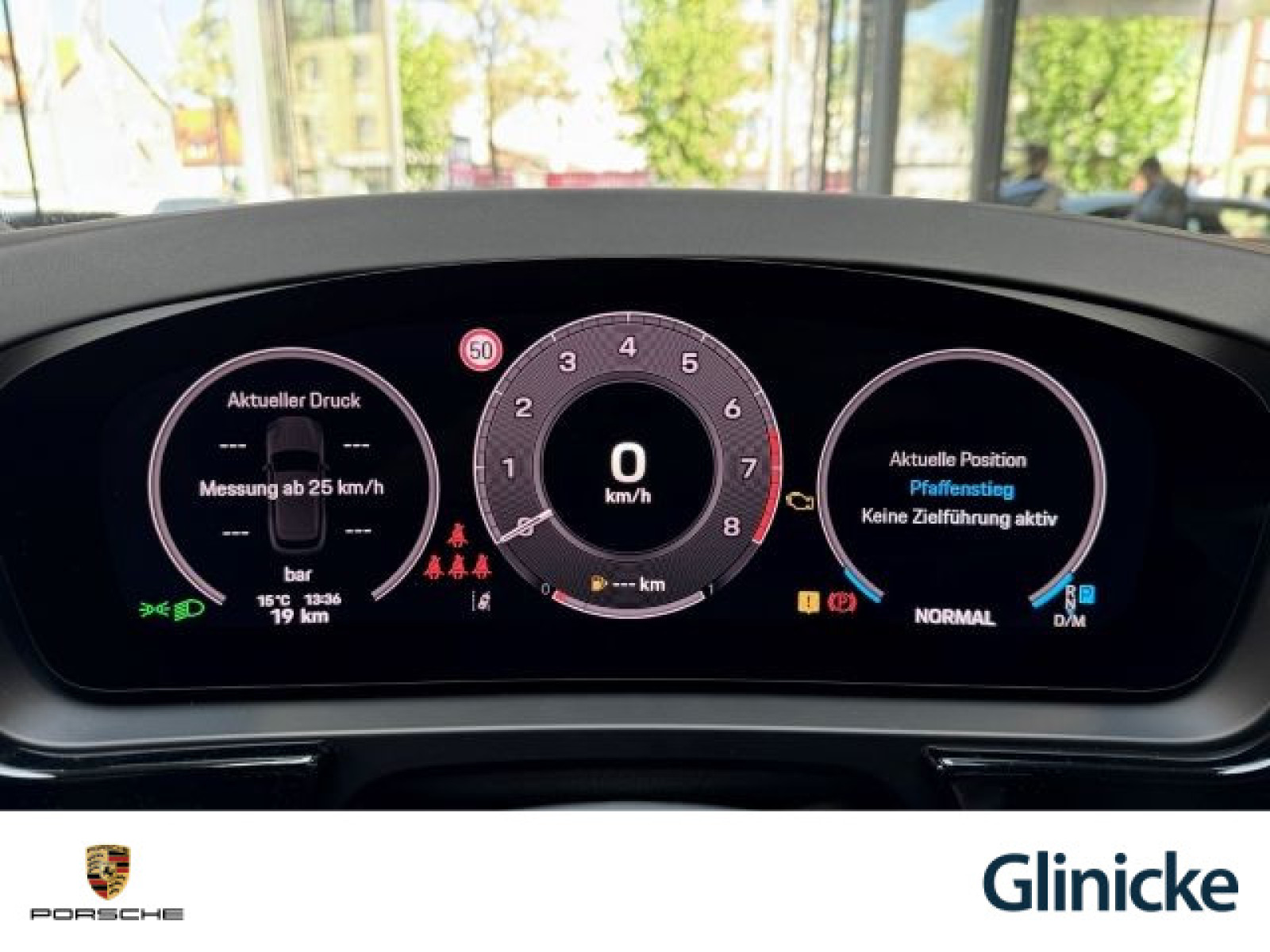 Porsche - Cayenne_26