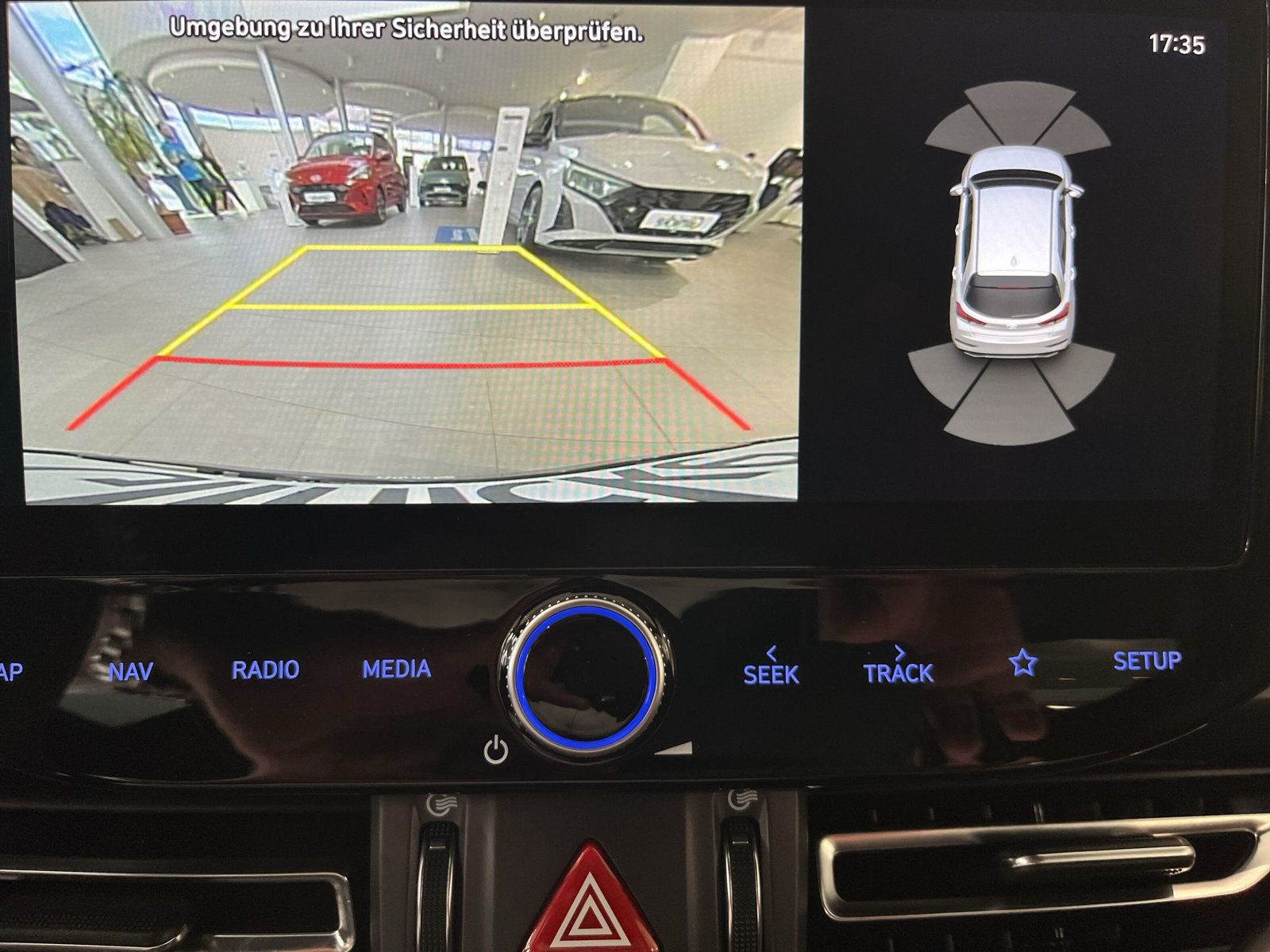 Hyundai - i30_11