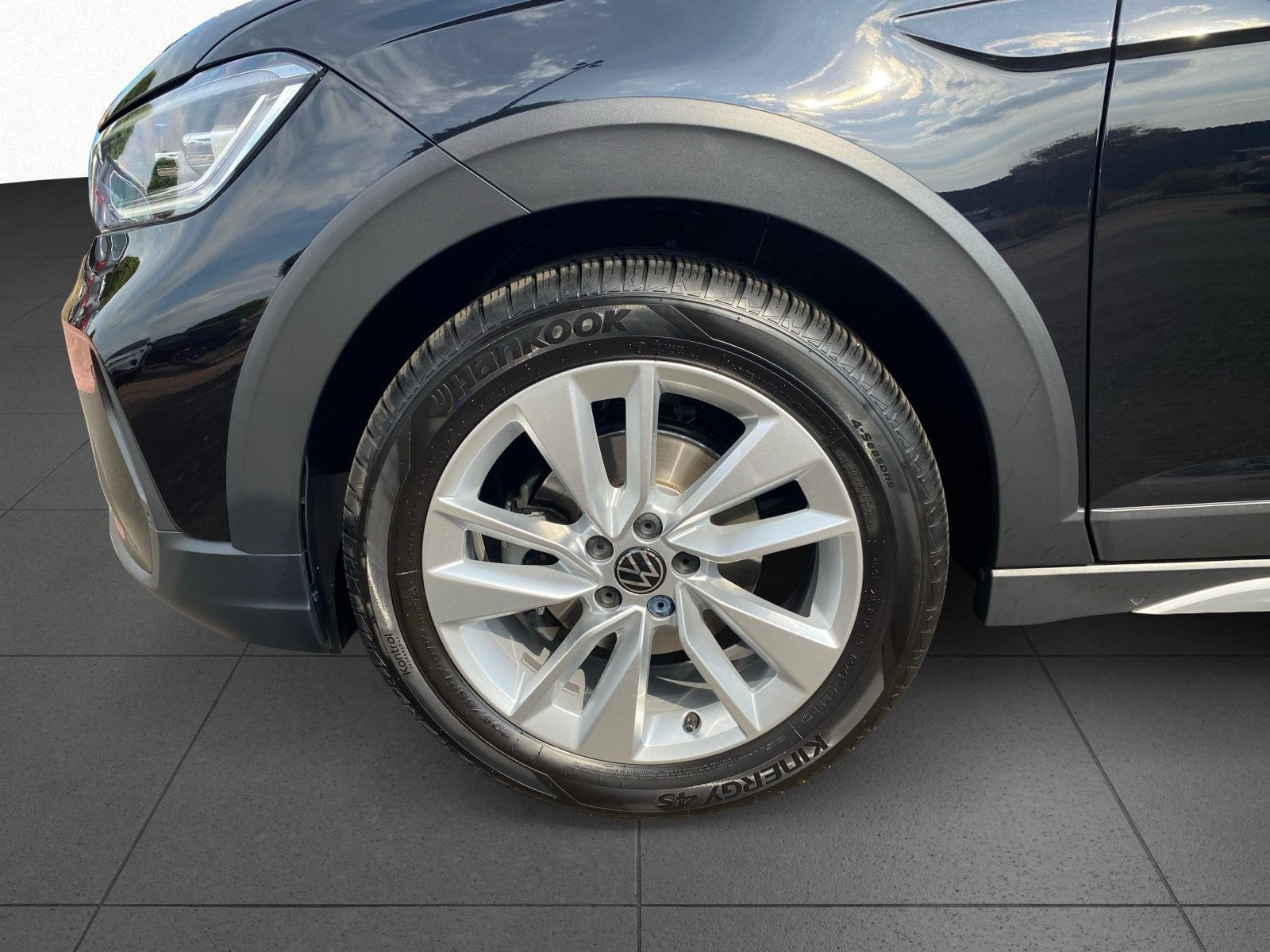 Volkswagen - Taigo_9