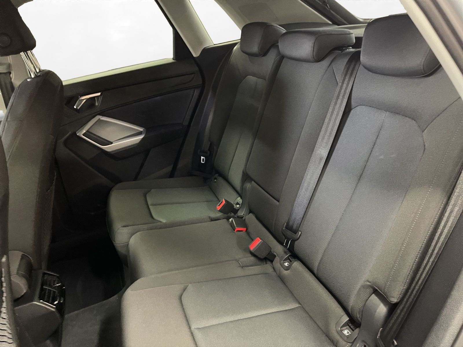 Audi - Q3_20