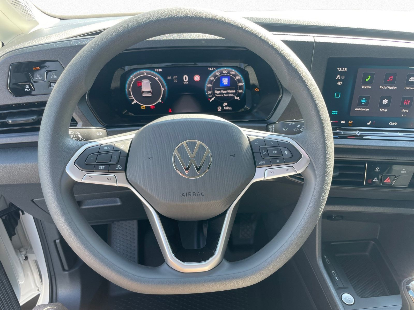 Volkswagen - Caddy Maxi_11