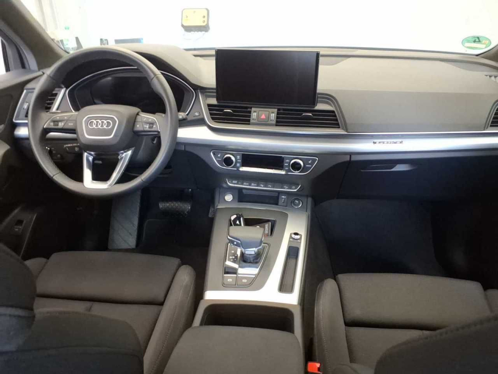 Audi - Q5_6