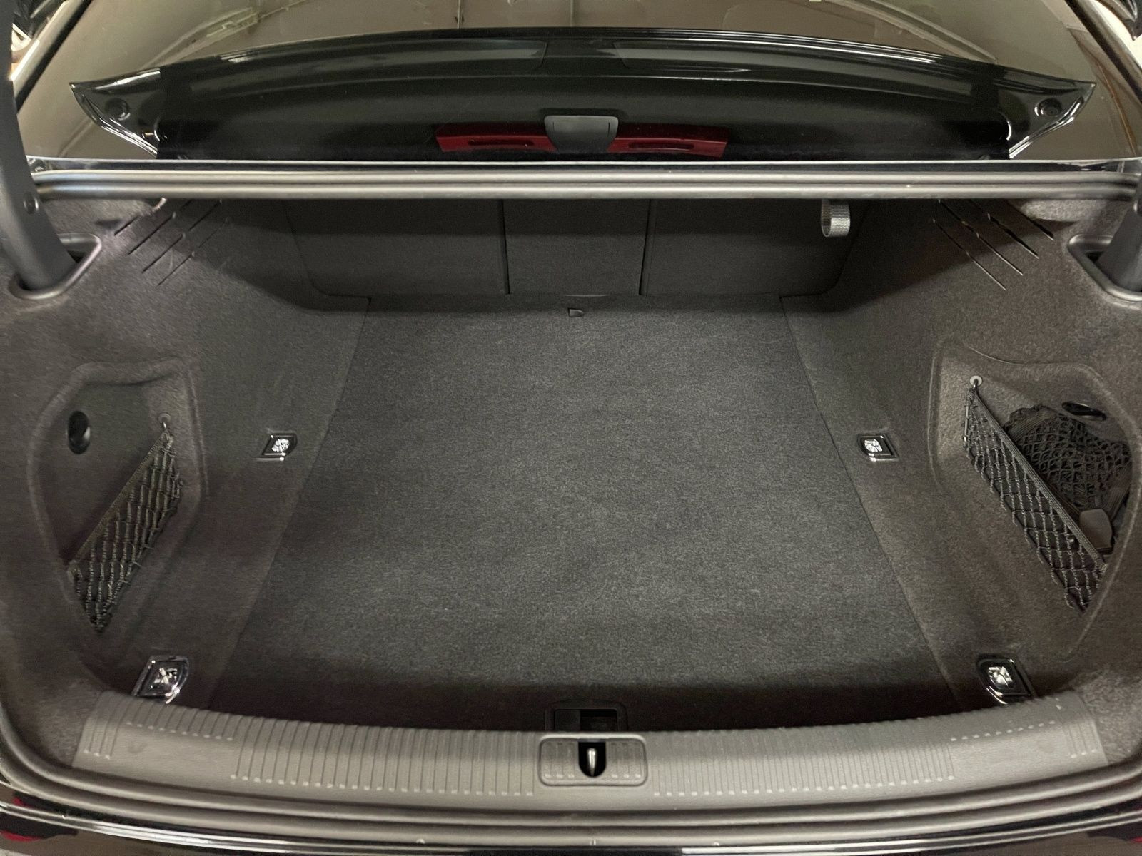 Audi - A4_24