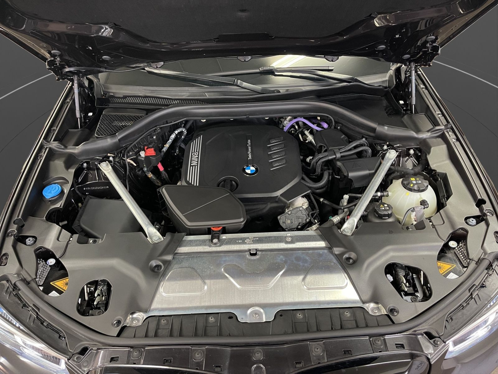 BMW - X3_21