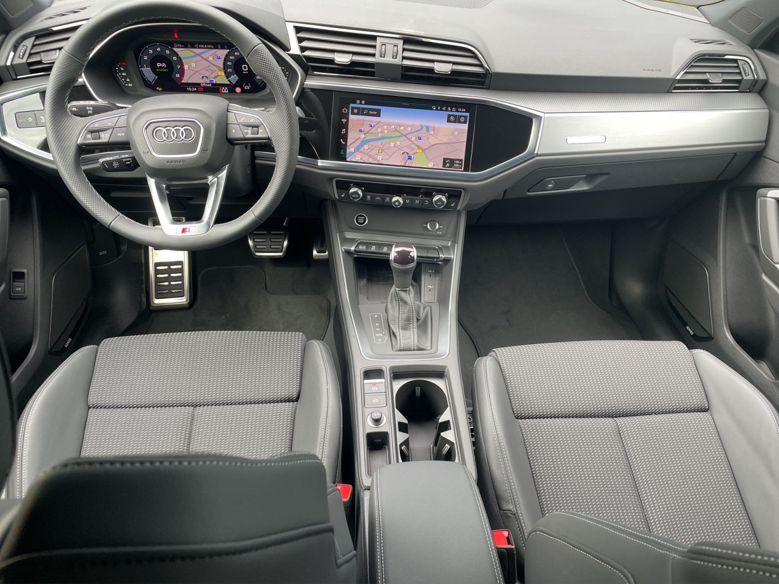 Audi - Q3 Sportback_17