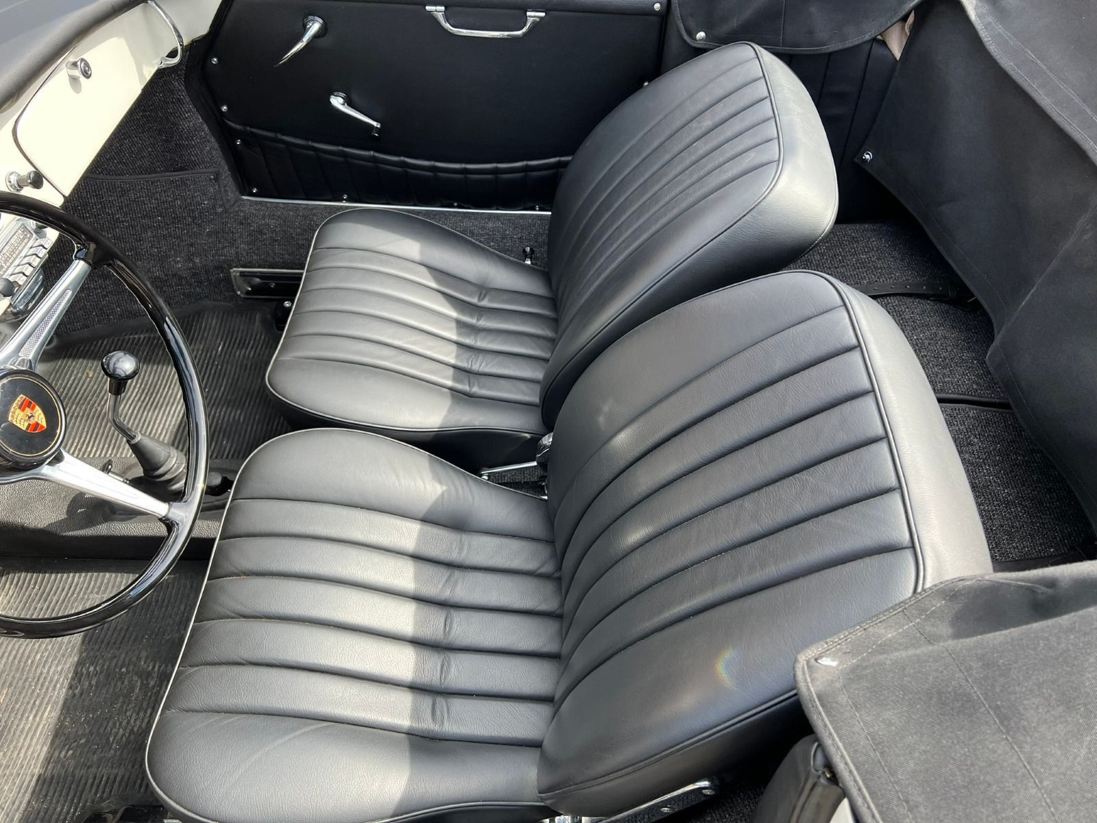 Porsche - 356_19