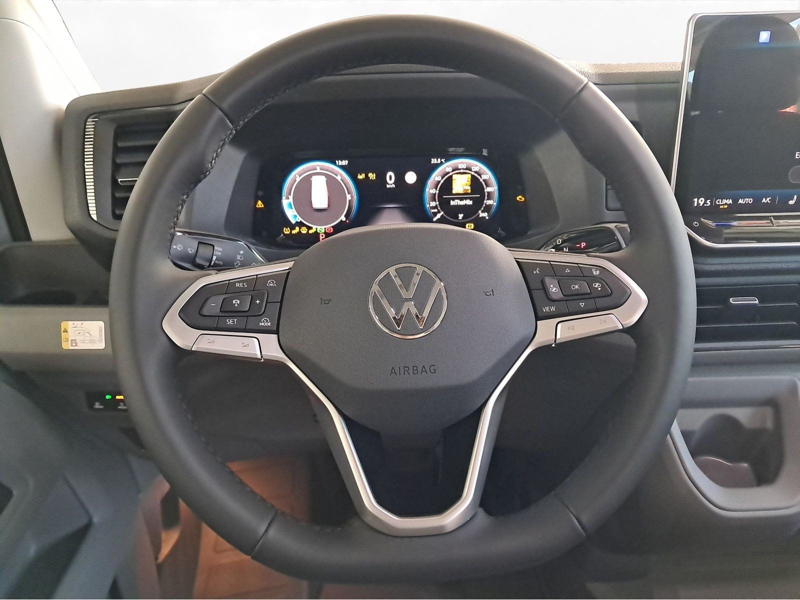 Volkswagen - California_9