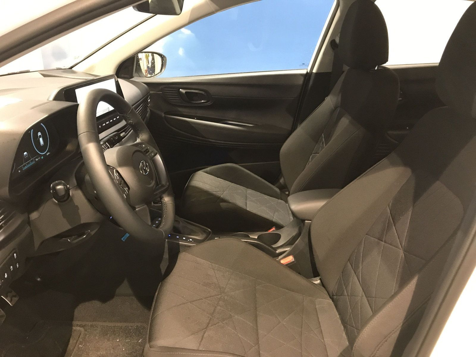 Hyundai - BAYON_5