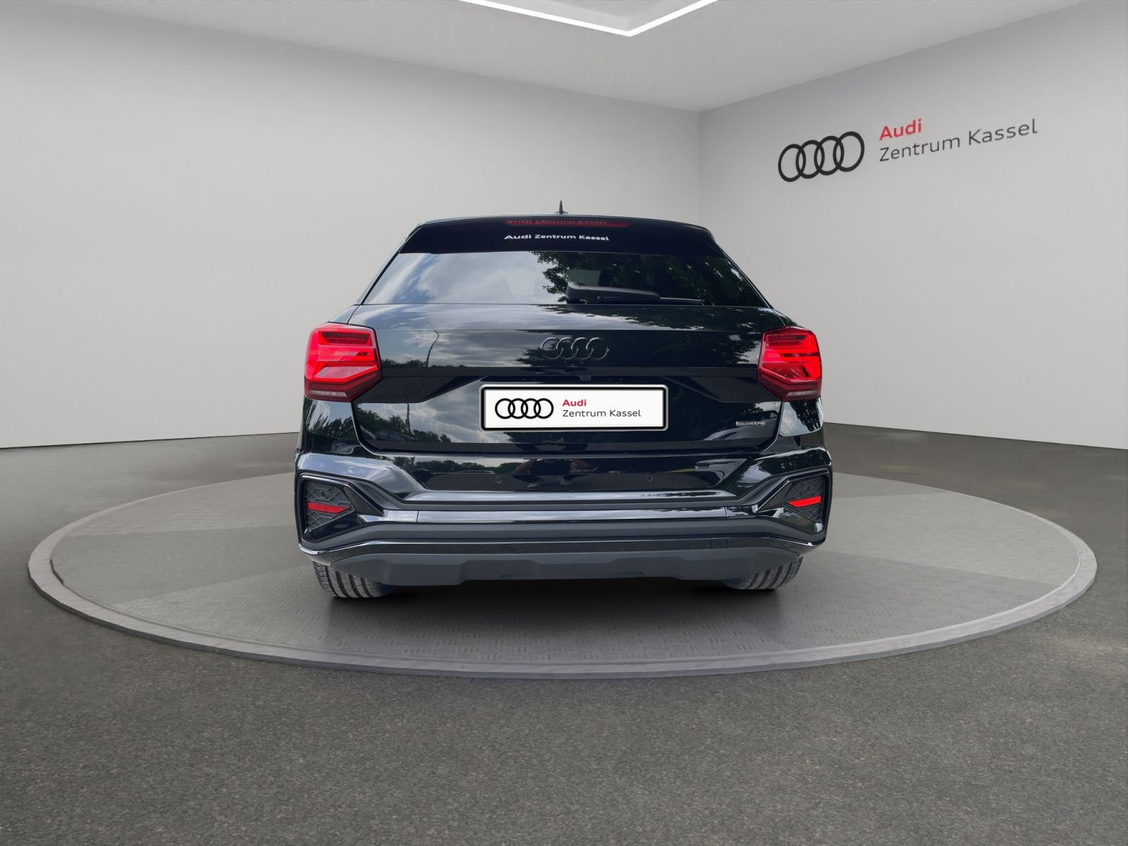 Audi - Q2_6