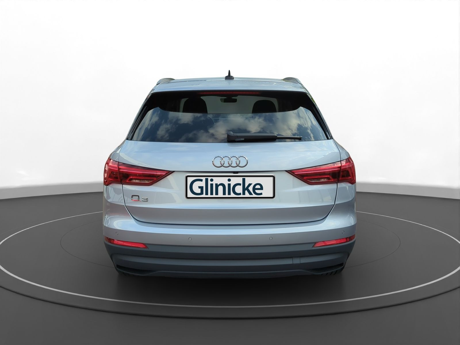 Audi - Q3_7