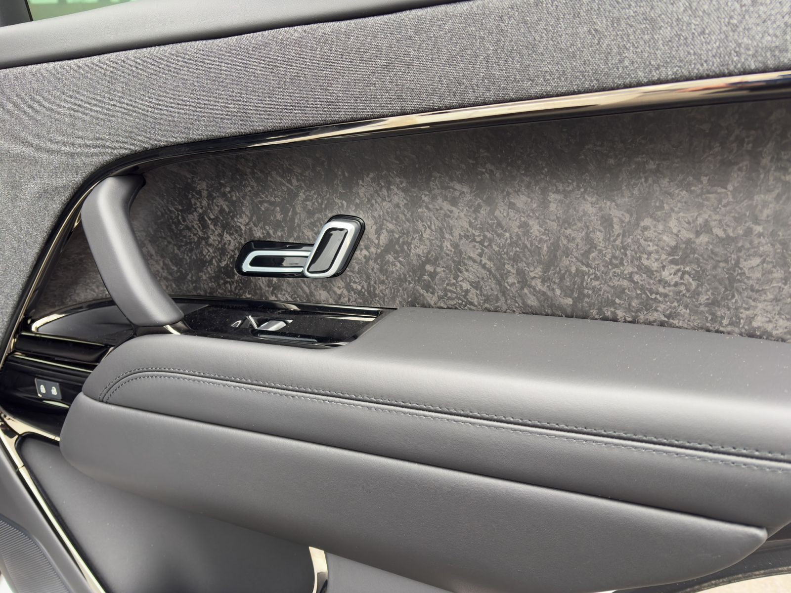 Land Rover - Range Rover Sport_13