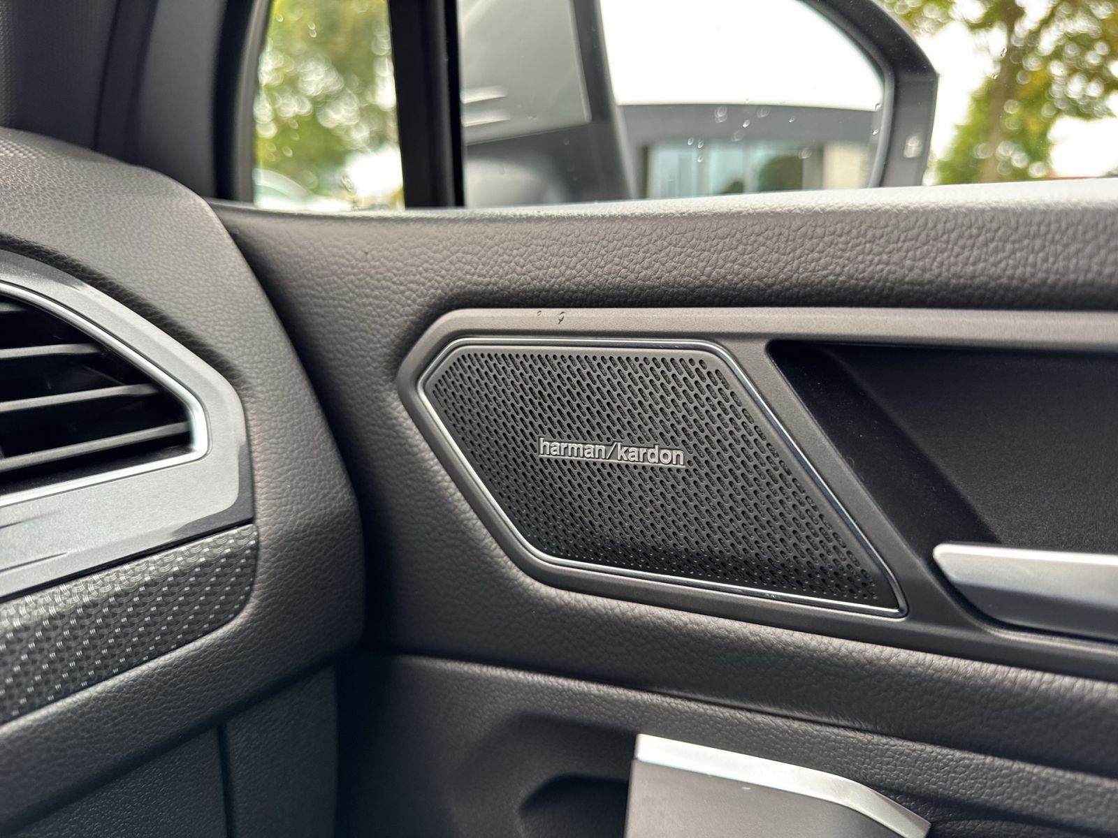 Volkswagen - Tiguan Allspace_24