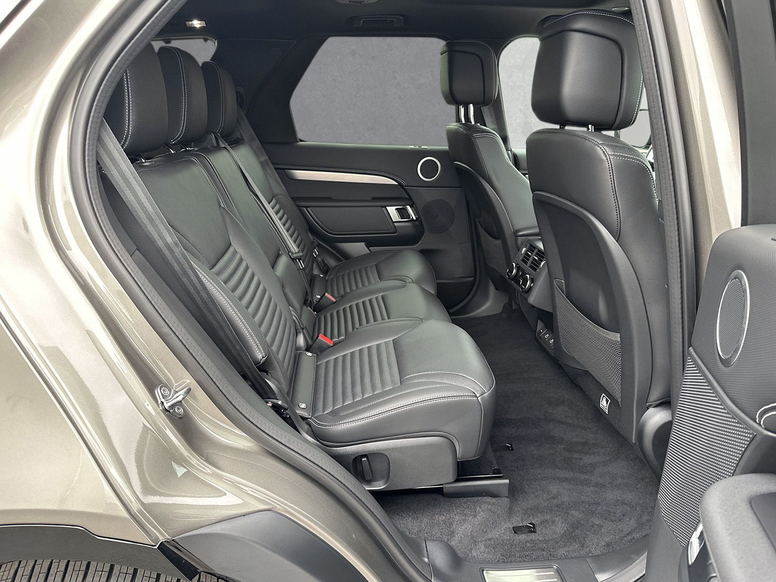 Land Rover - Discovery_5