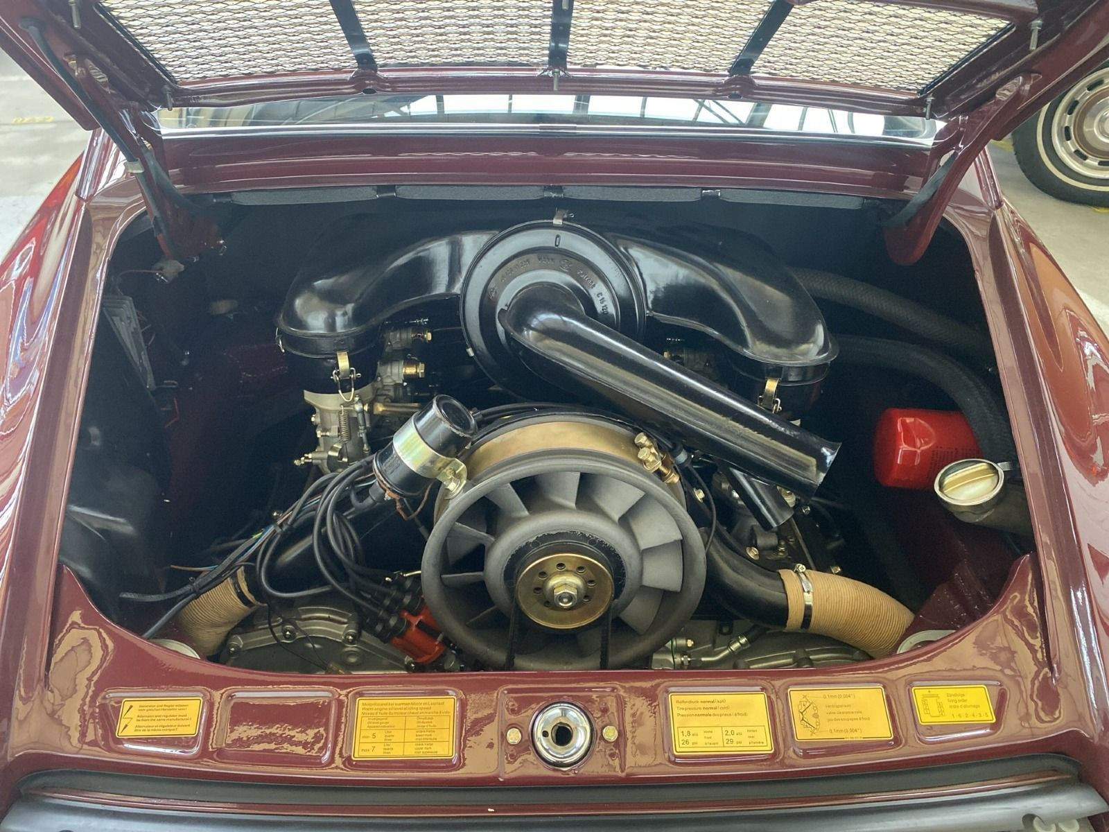 Porsche - 911_11