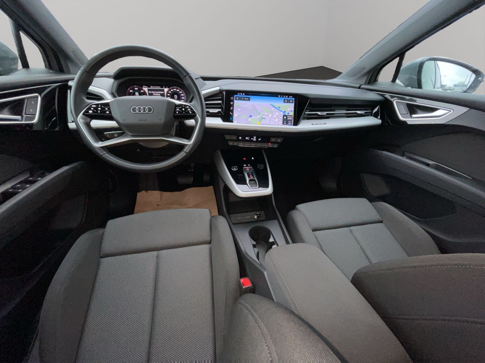 Audi - Q4_17