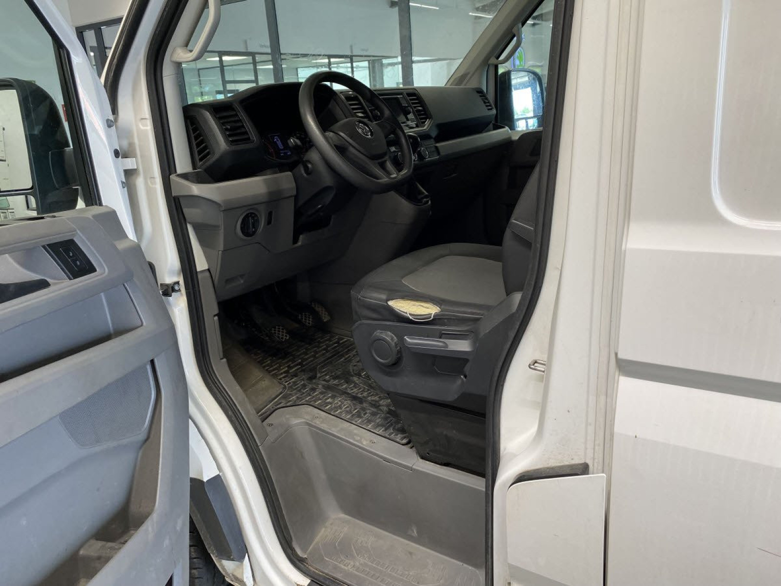 Volkswagen - Crafter_10
