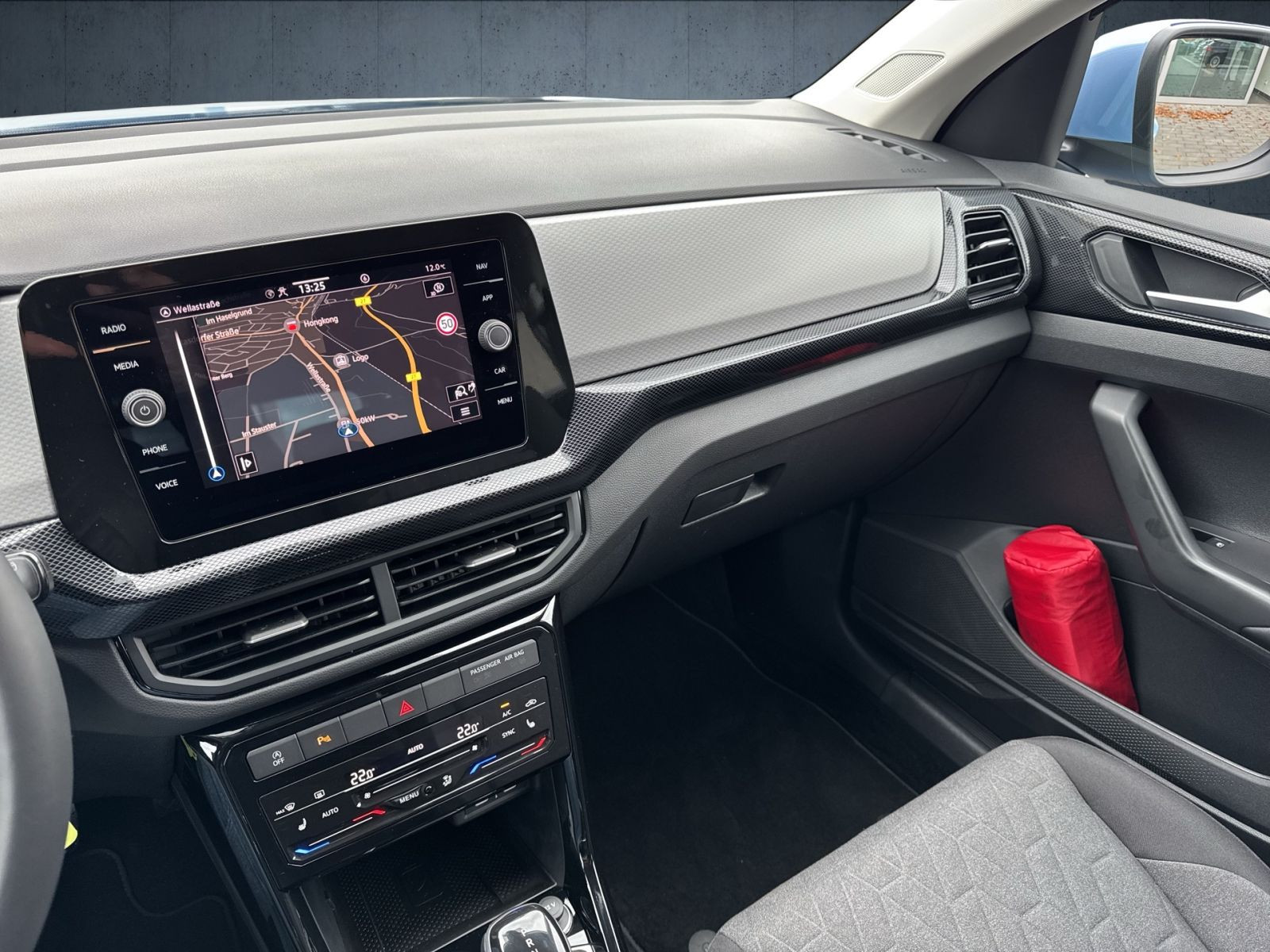 Volkswagen - T-Cross_26