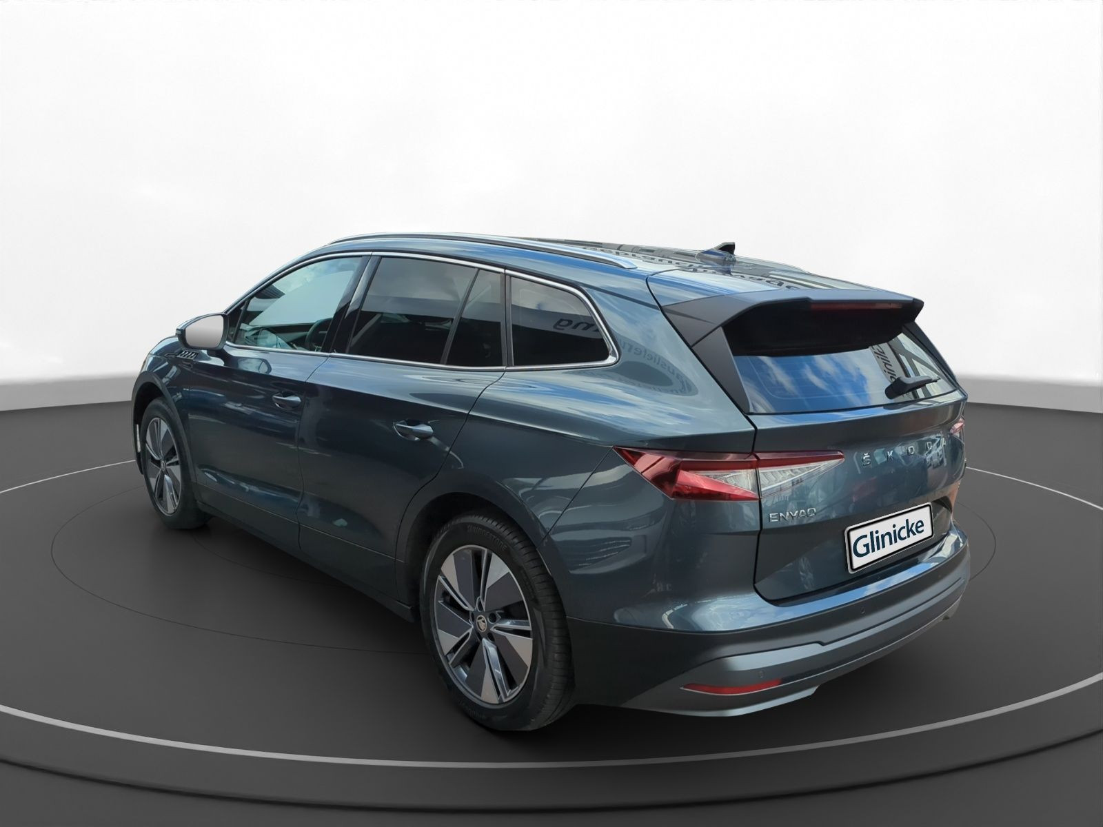 Škoda - Enyaq_8