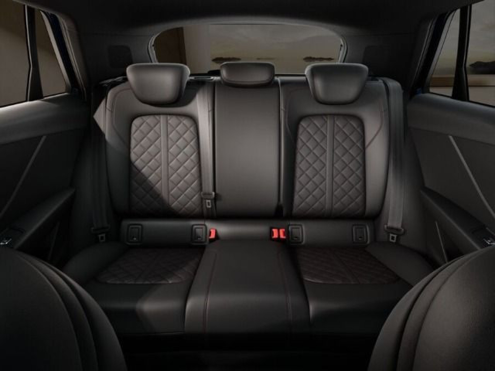 Audi - Q2_10