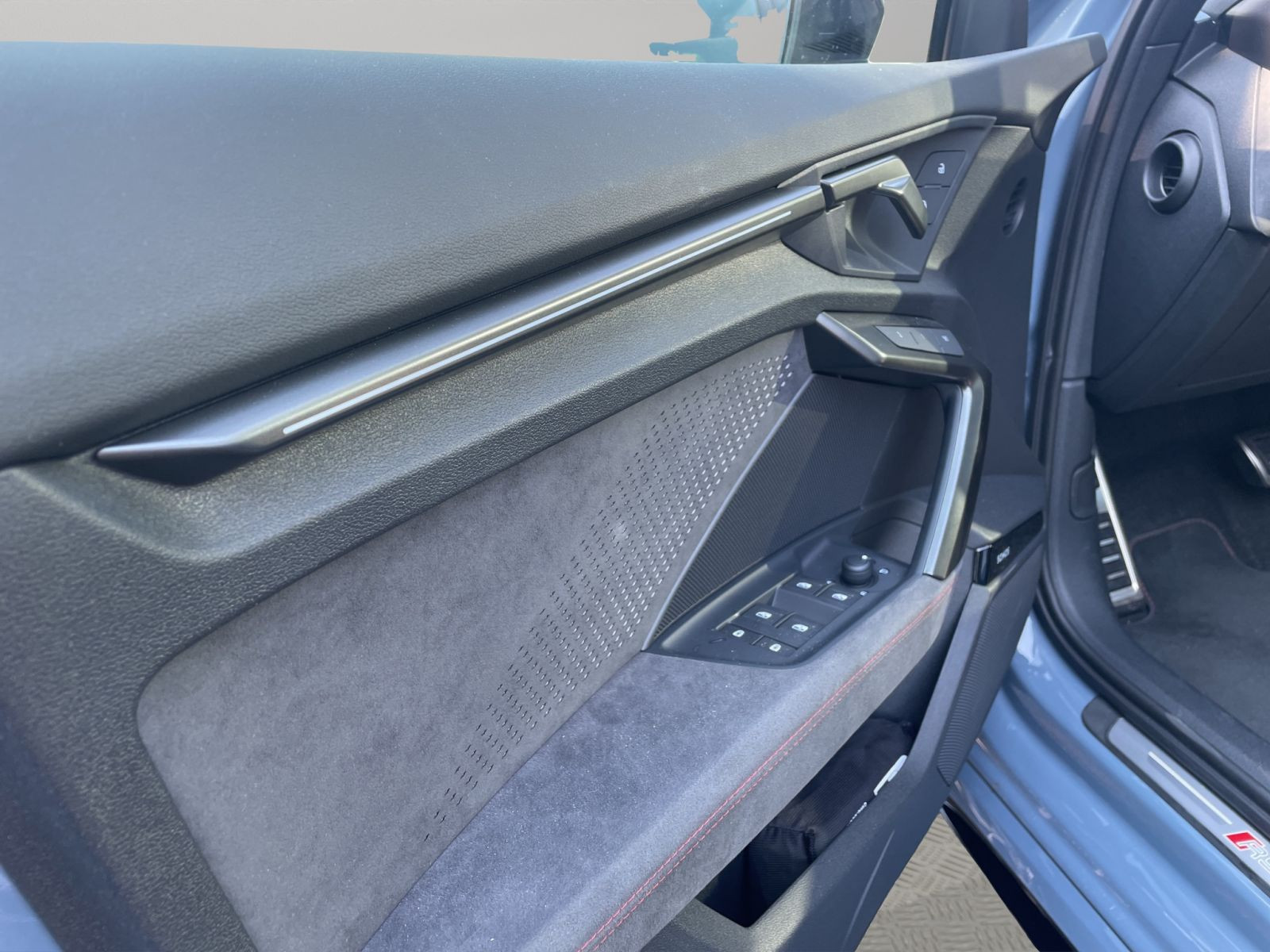 Audi - RS 3 Limousine_16 Audi - RS 3 Limousine_16