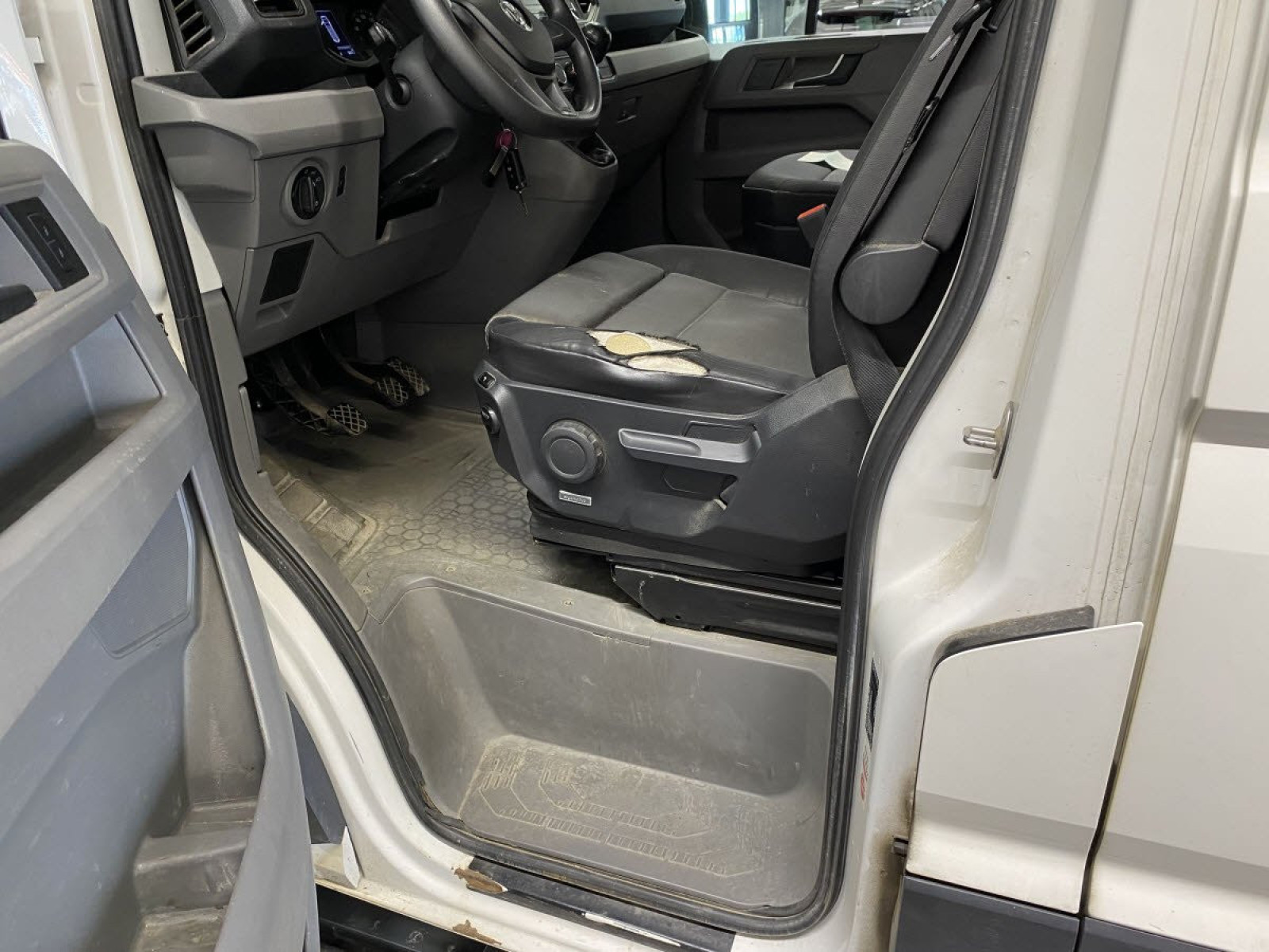 Volkswagen - Crafter_10