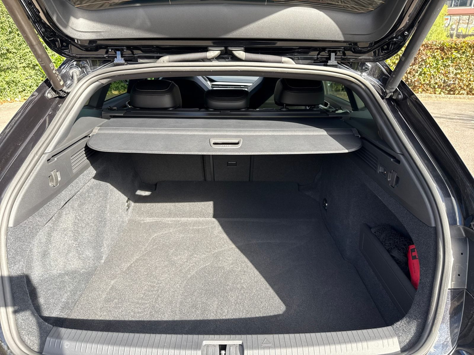 Volkswagen - Arteon_15