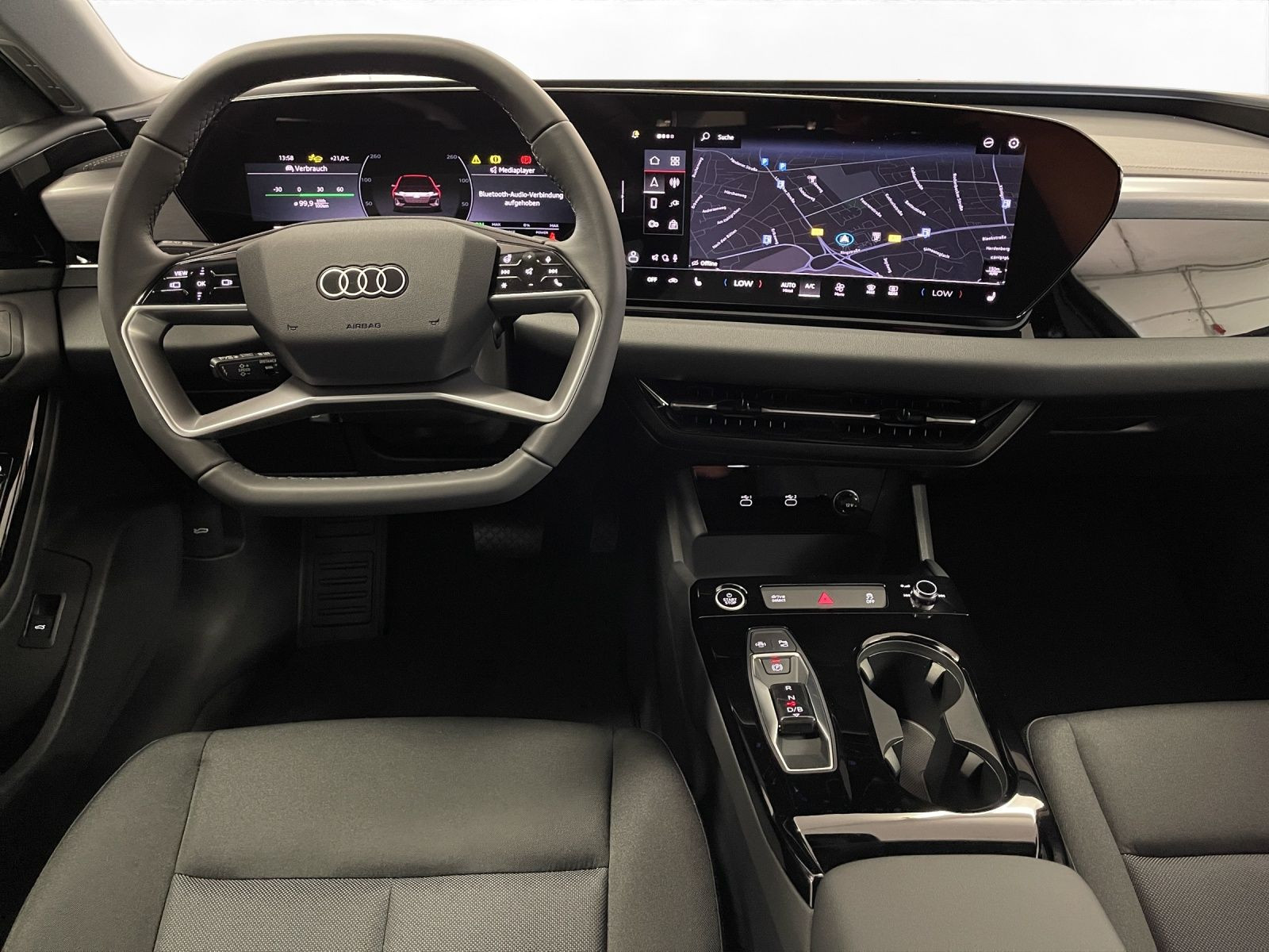 Audi - A6 Avant e-tron_18