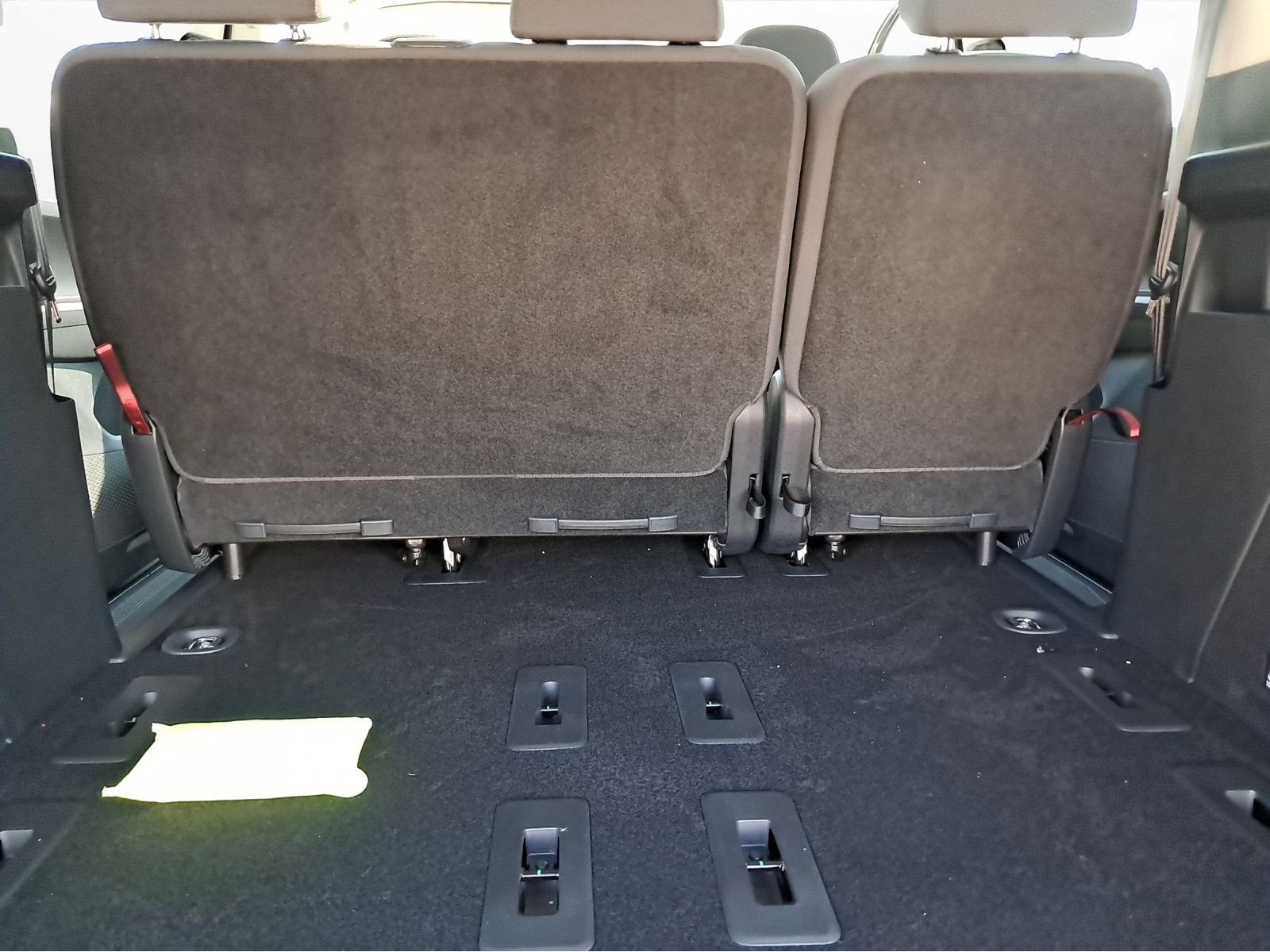 Volkswagen - Caddy_19