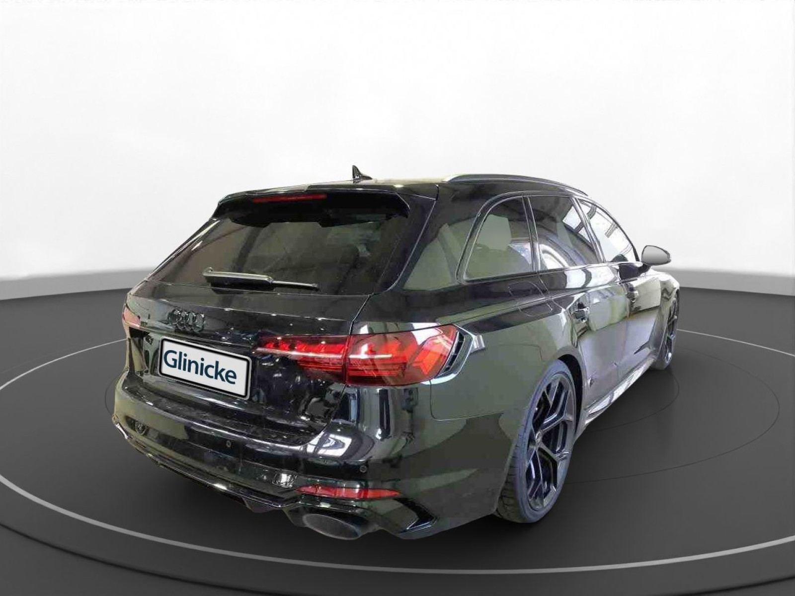 Audi - RS 4 Avant_4
